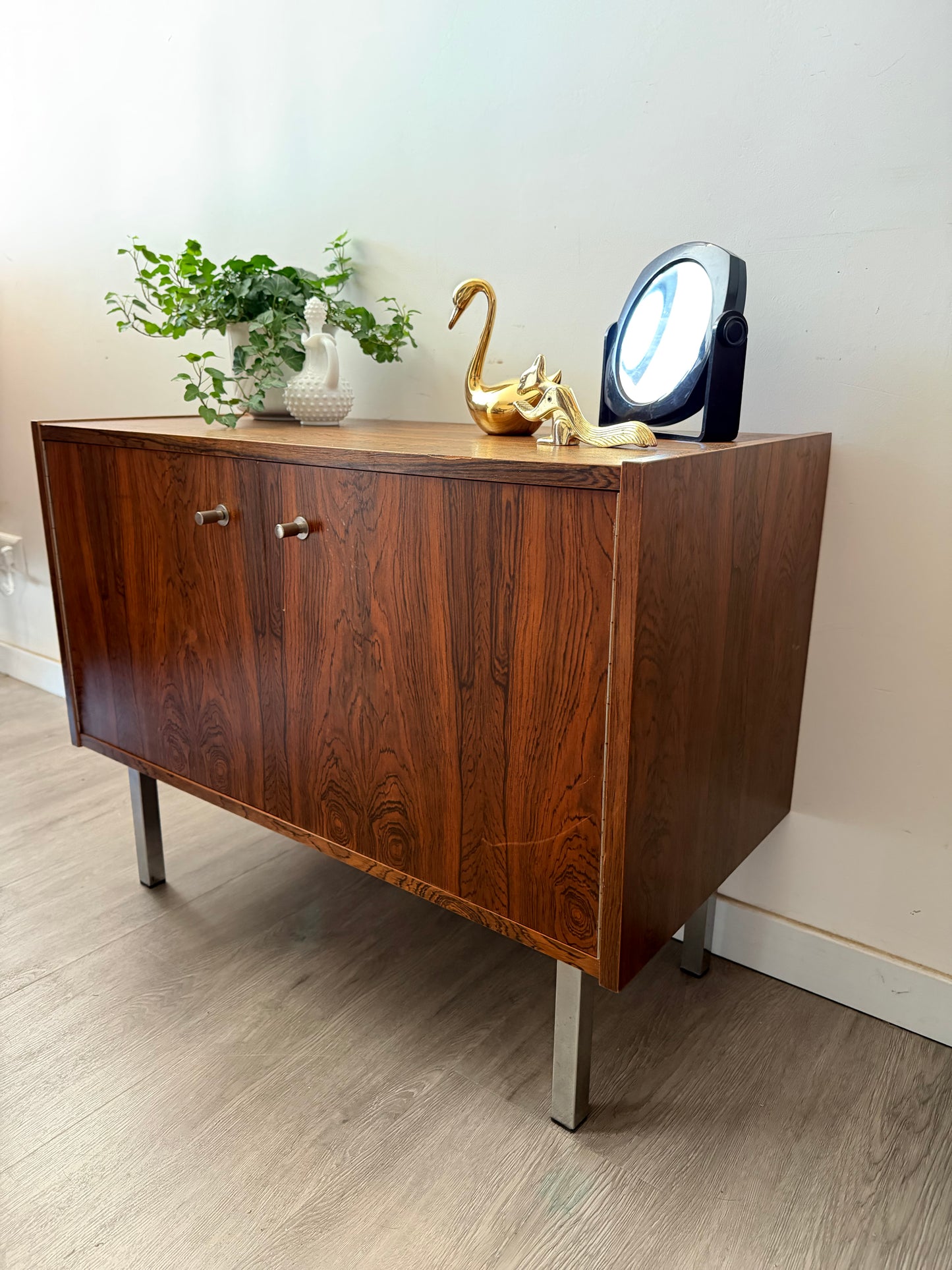 Palissander fineer kastje jaren 60