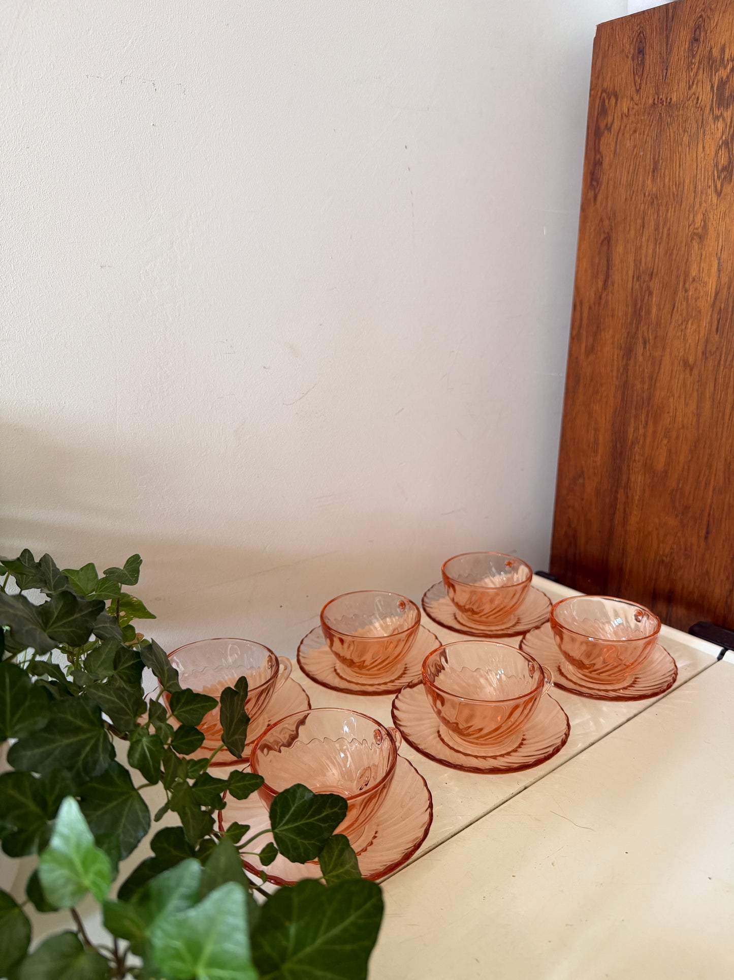 Set van 6 Arocroc Rosaline espresso kopjes en schotels