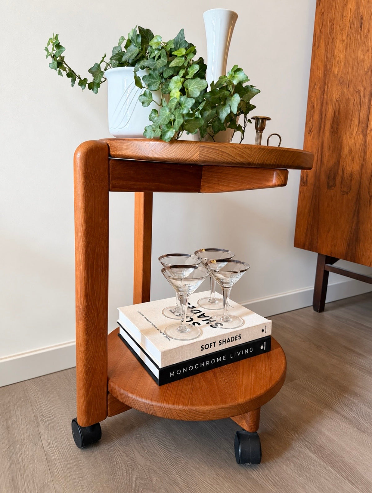 Mid Century Deens Design teakhouten trolley