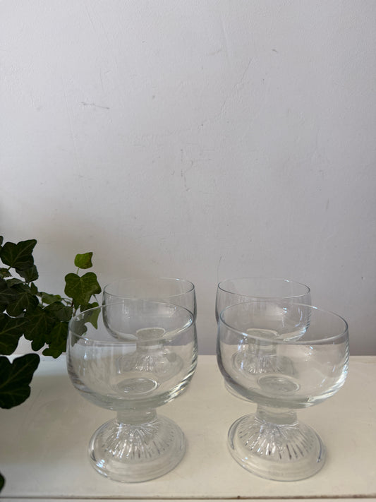 Set van 4 coupe glazen