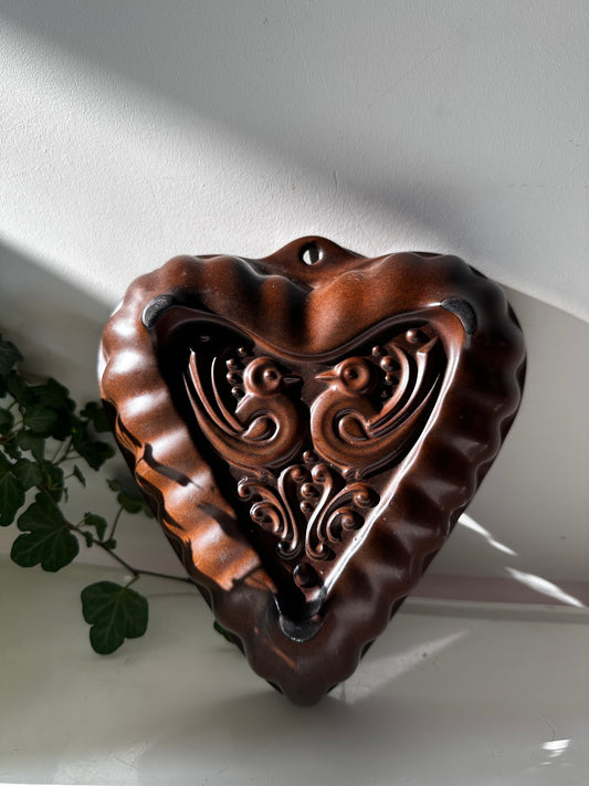 Hartvormige keramieken vintage