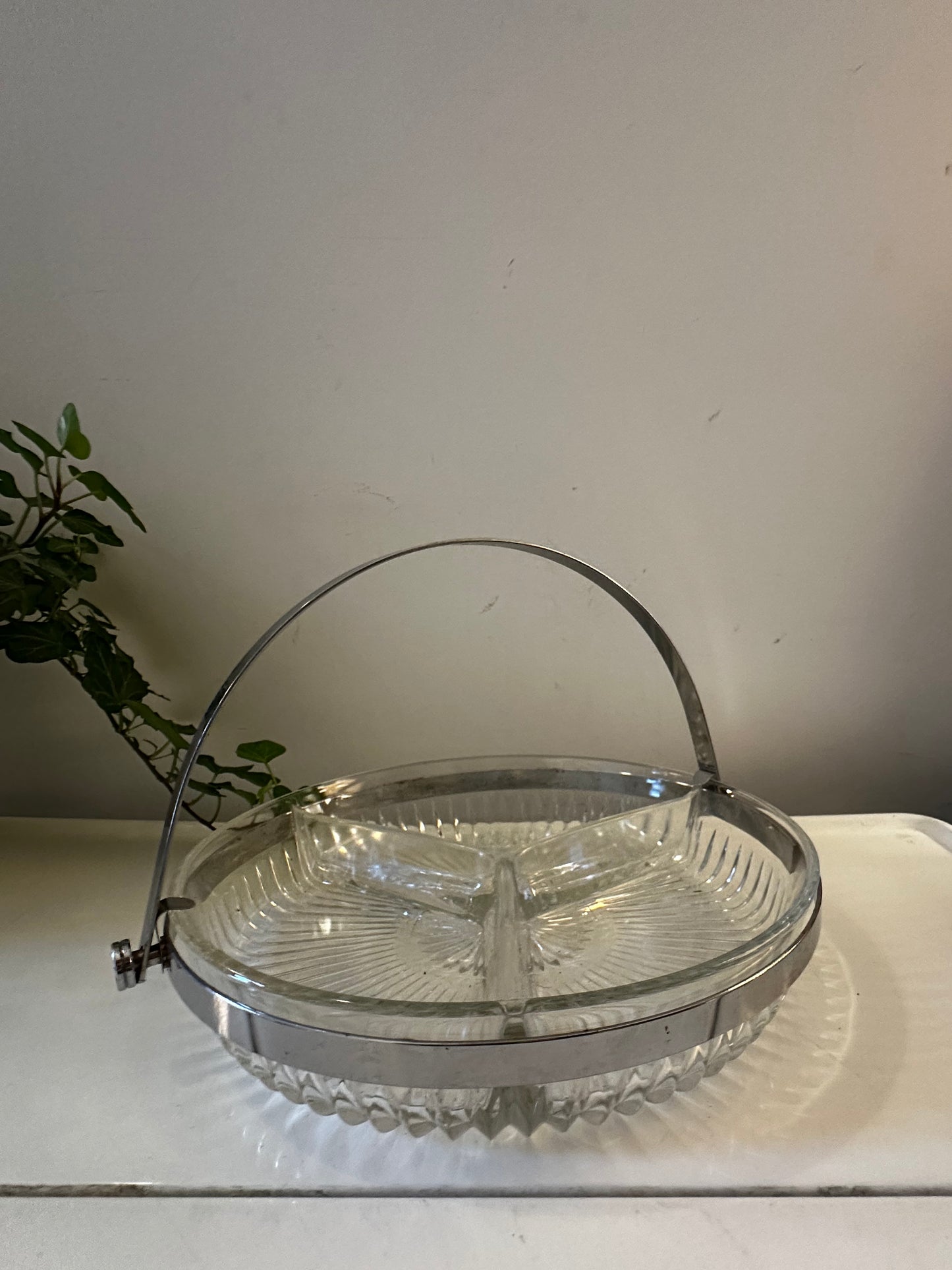 Toffe 3 vaks schaal met metalen hengsel