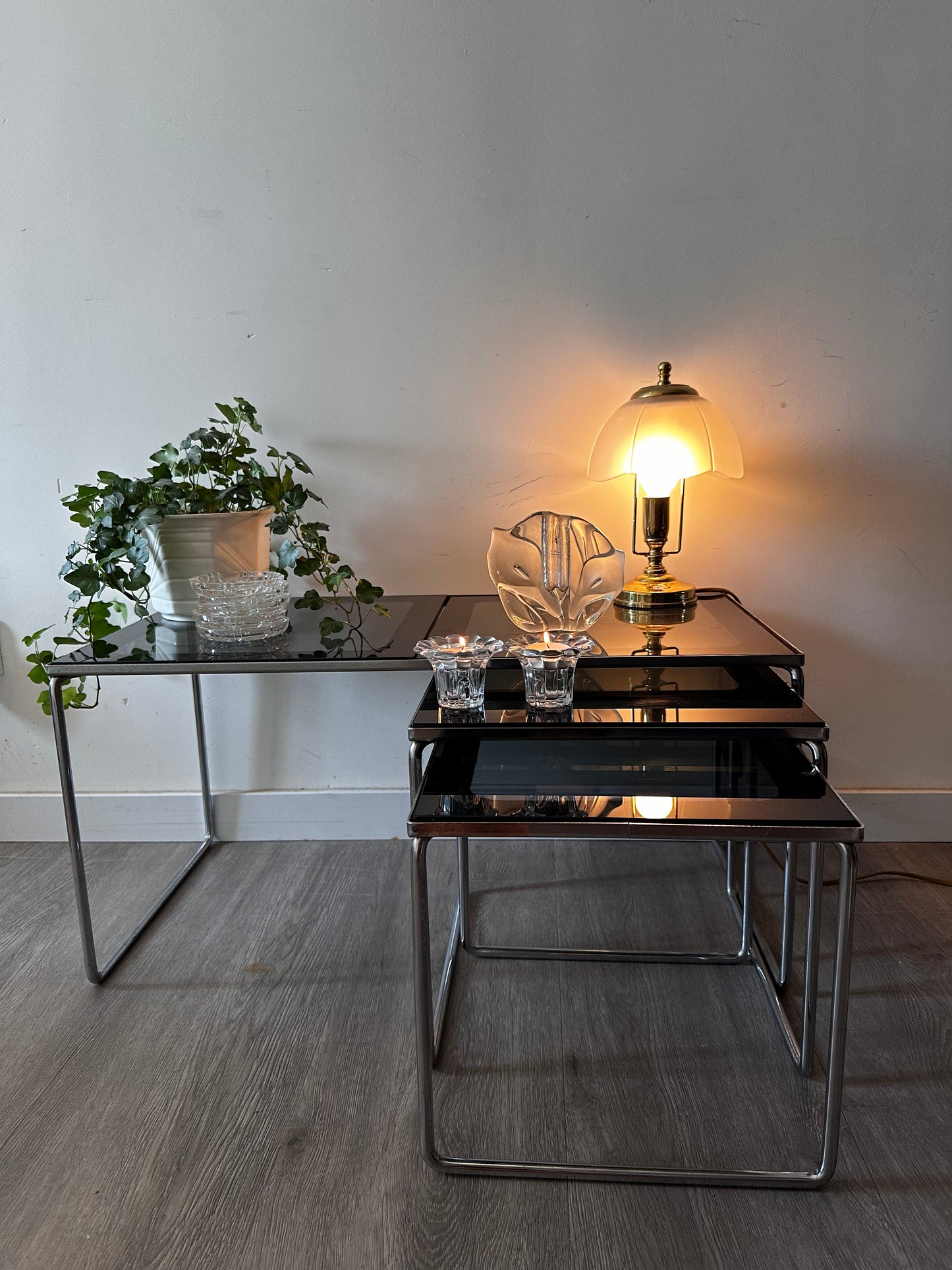 Brabantia jaren 70 Mimi set vintage bijzettafeltjes