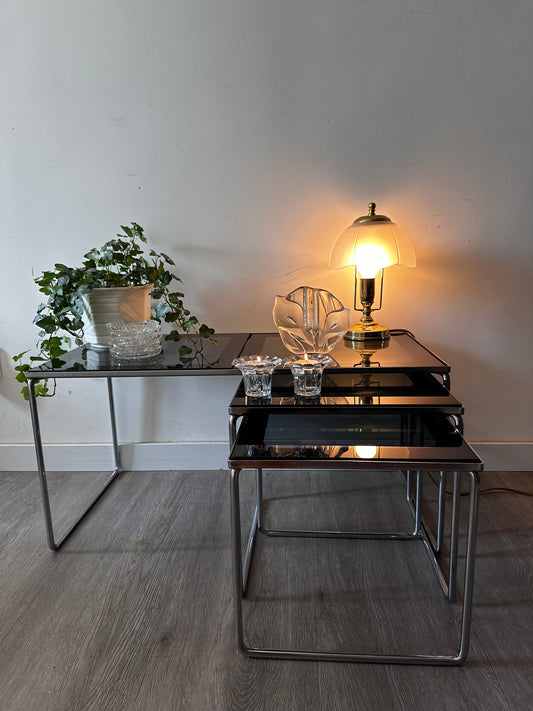 Brabantia jaren 70 Mimi set vintage bijzettafeltjes