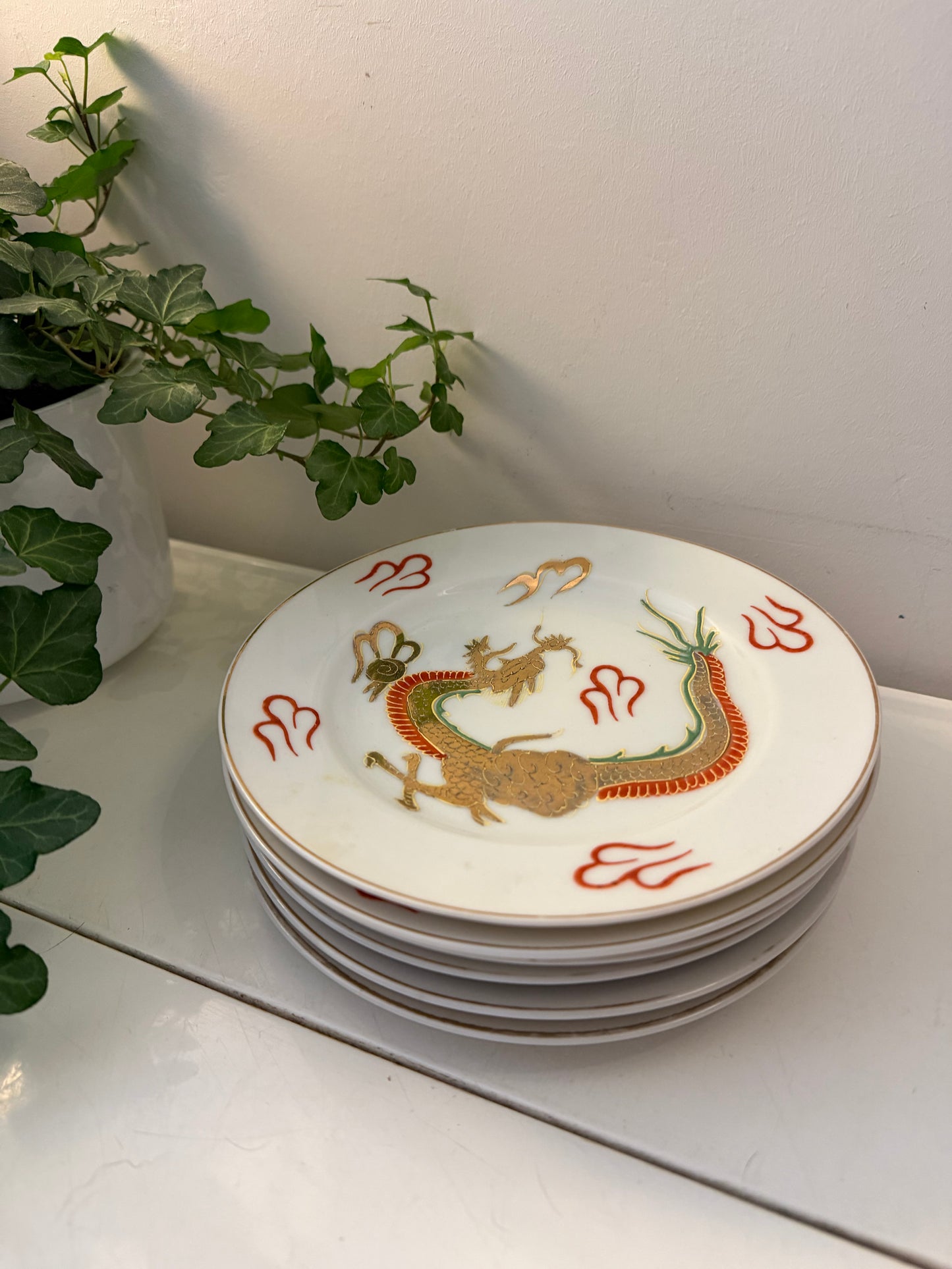 Set van 6 Japans porseleinen gebaksbordjes