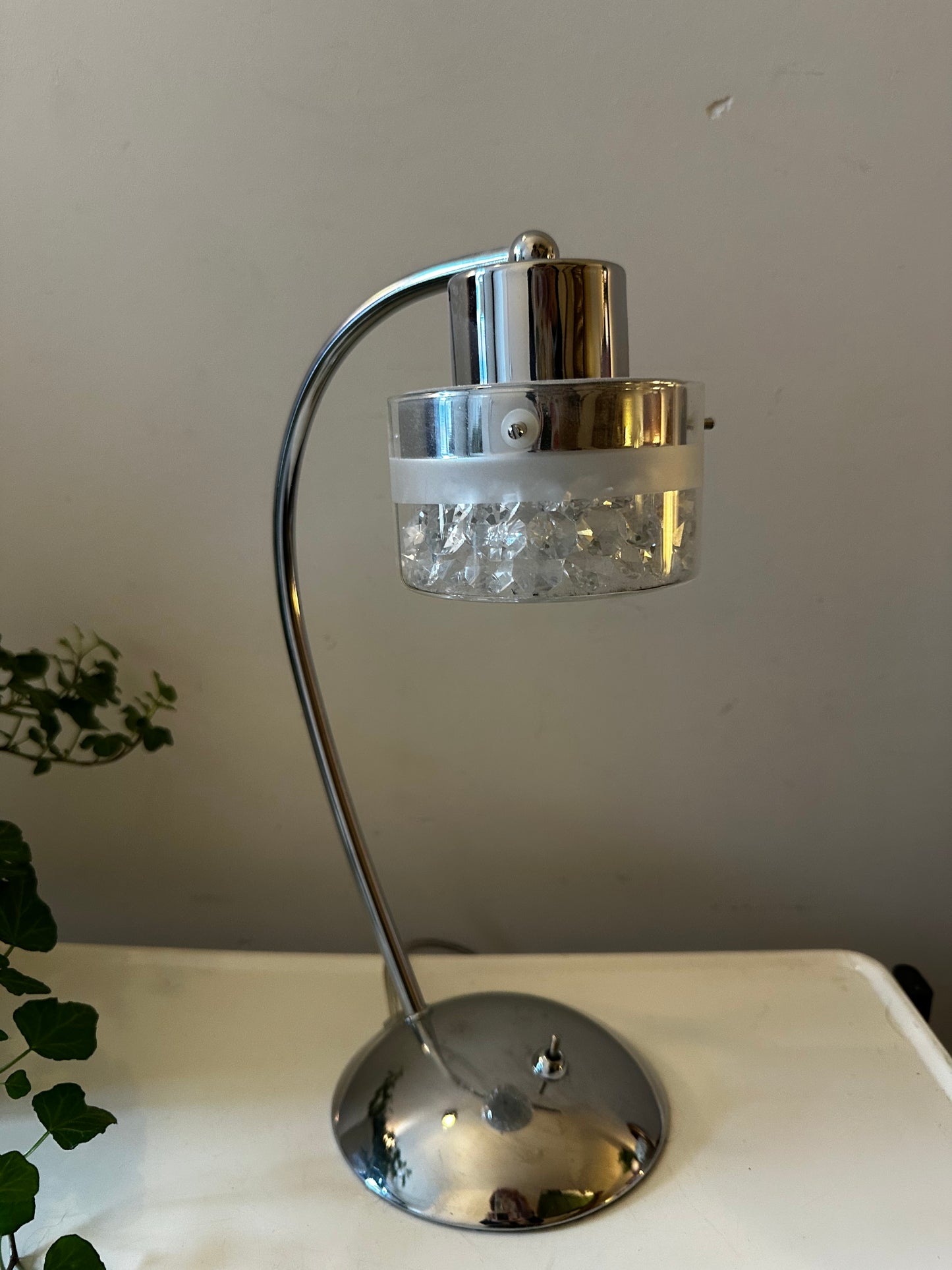 Zilverkleurig tafellamp Jaren 80