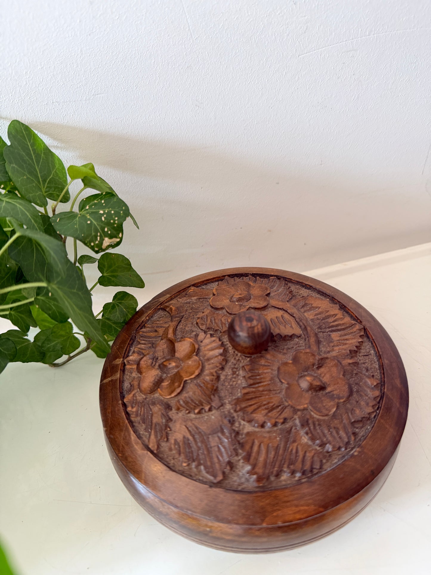 Houten vintage bewaardoosje rond
