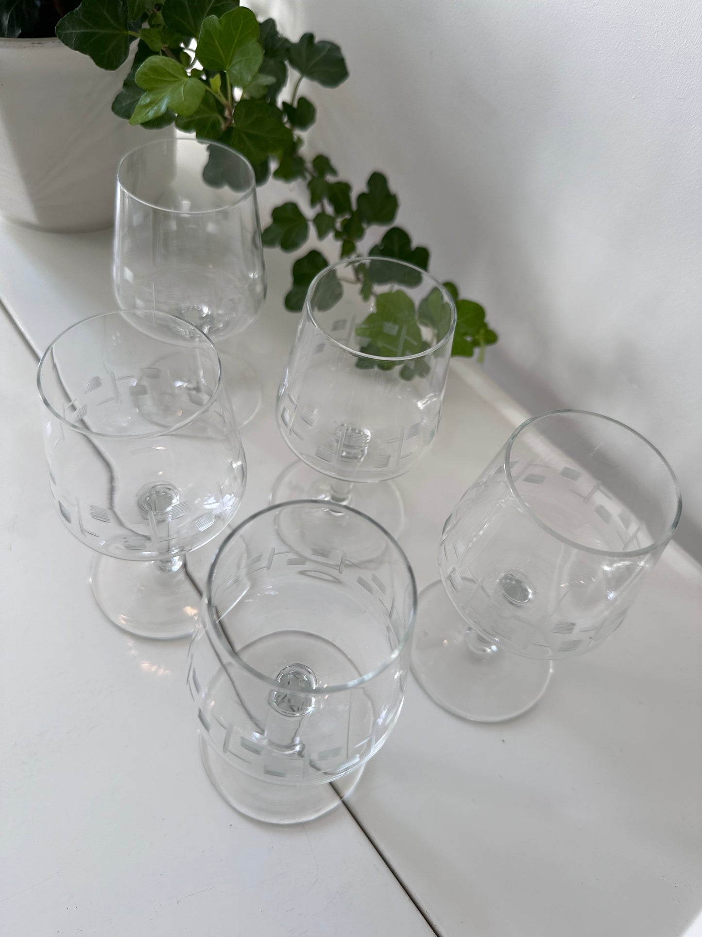 Set 5 likeurglaasjes jaren 50 vintage