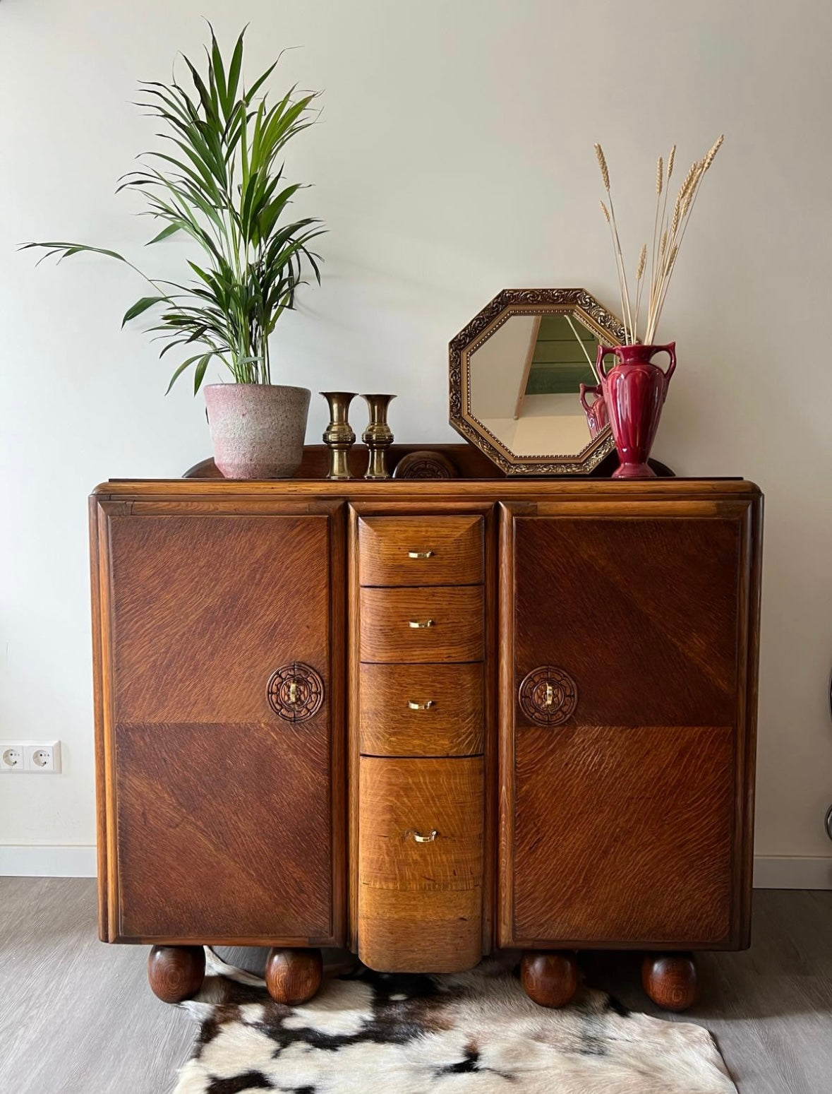 Amsterdamse school dressoir