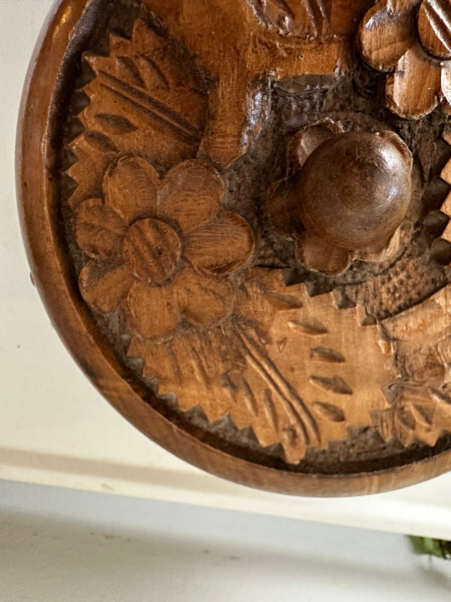 Houten rond bewaardoosje