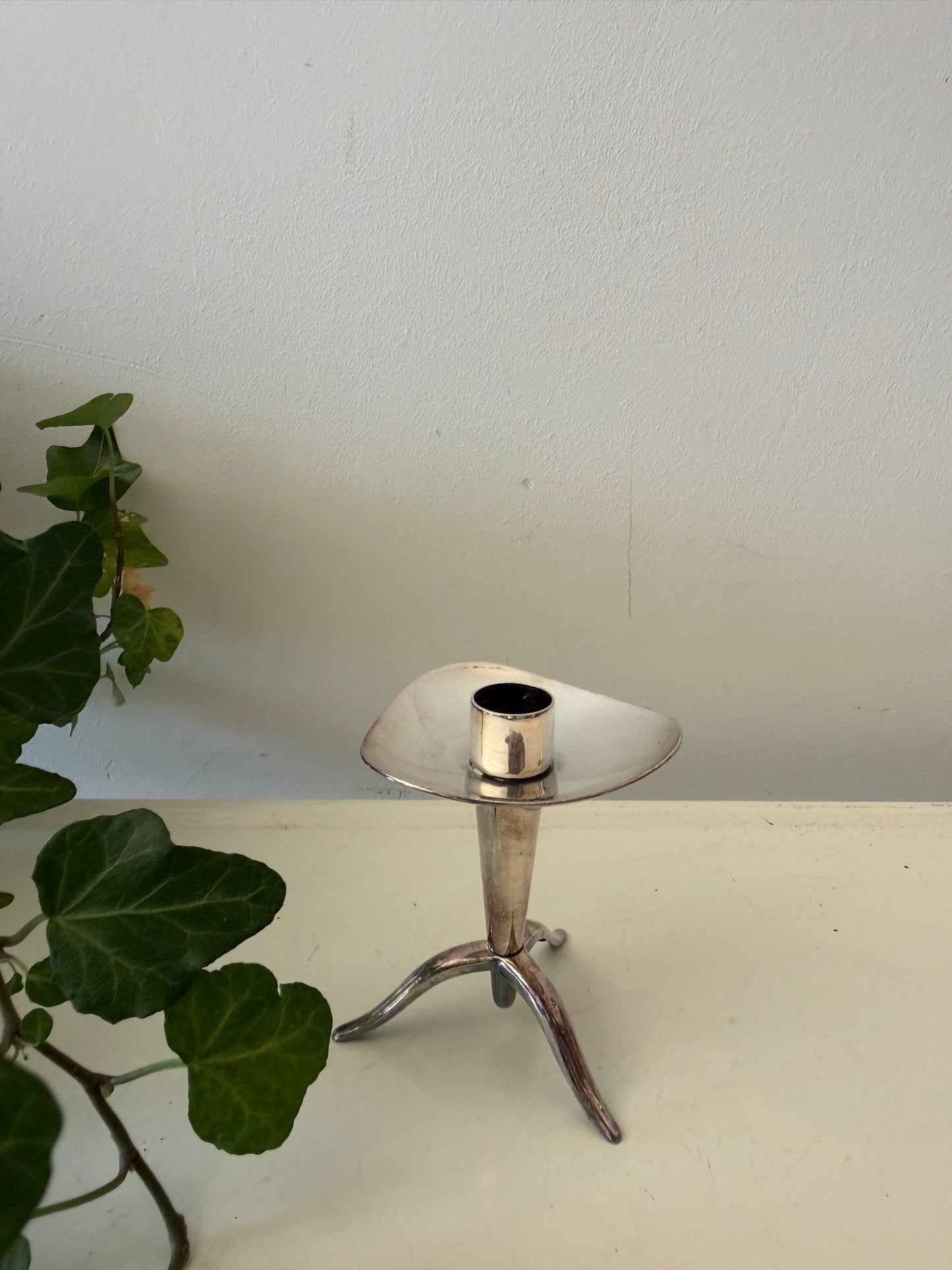 Keltum verzilverde design kandelaar