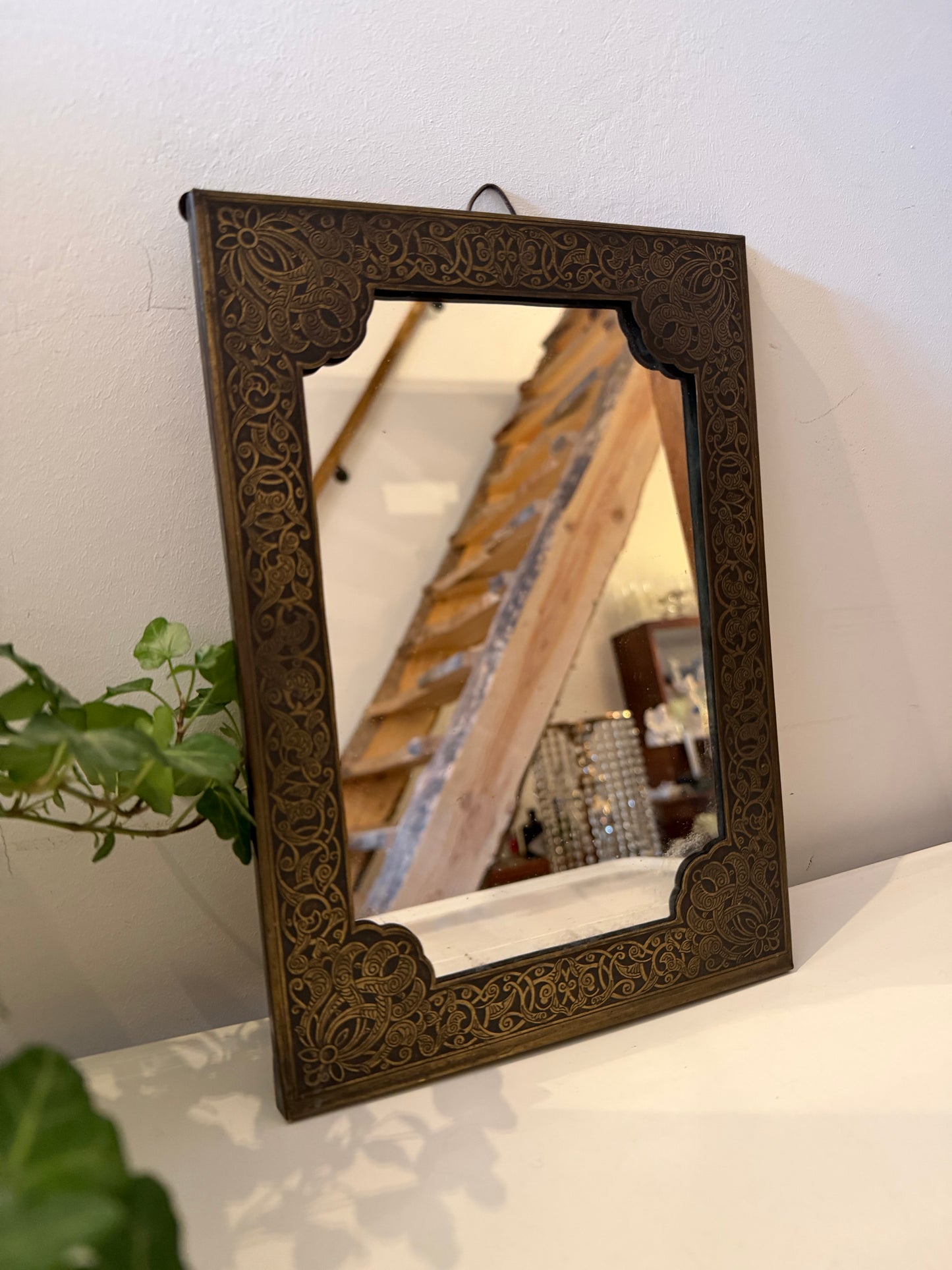 Spiegel met gegraveerde rand