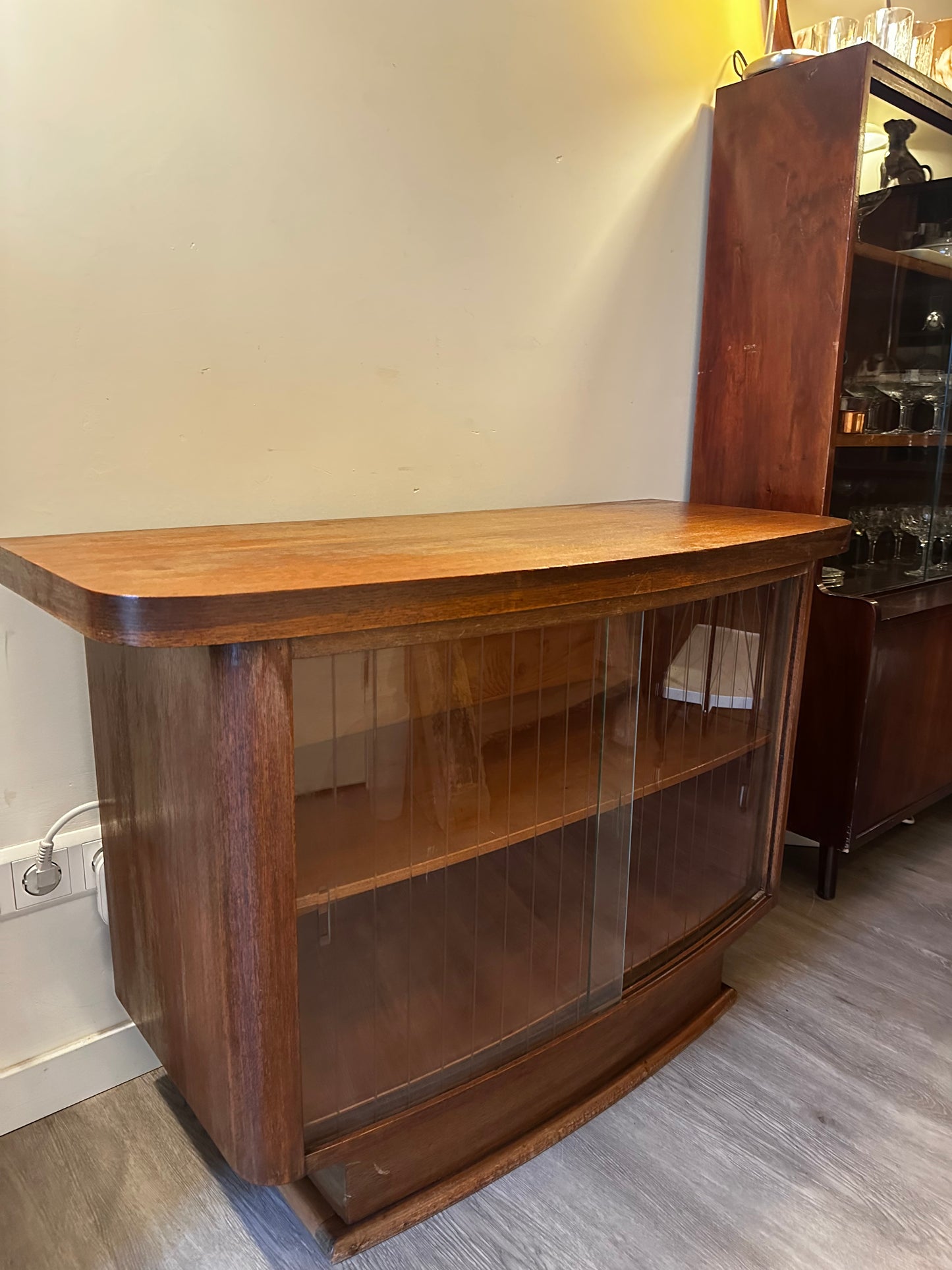 Vitrine kastje dressoir jaren 60