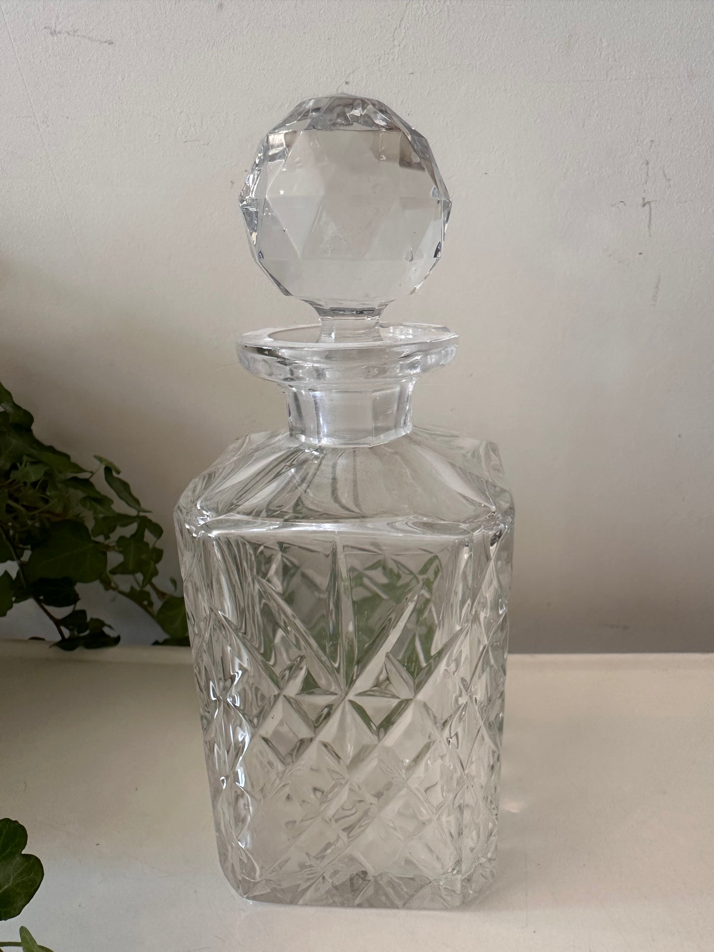 Karaf geslepen kristal