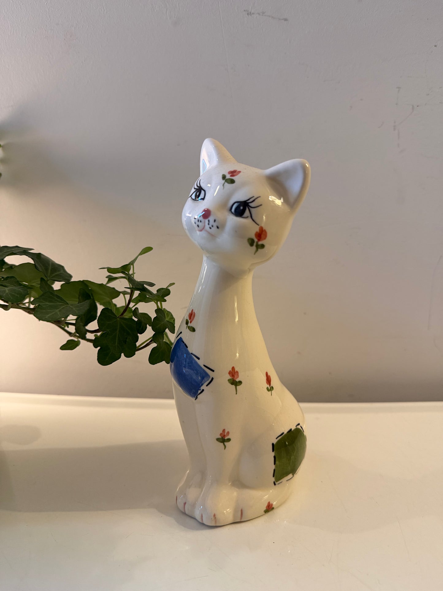 Keramieken handbeschilderde kat