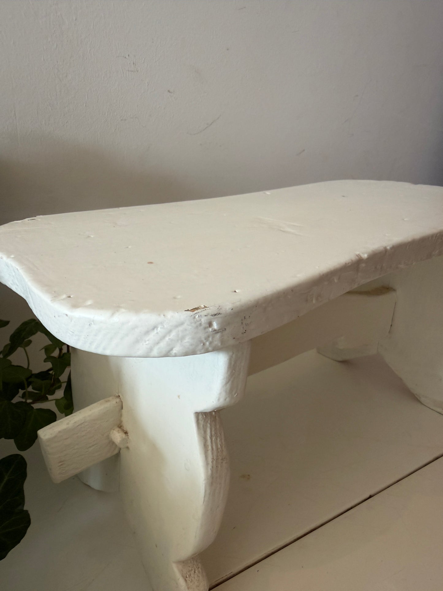 Wit vintage plantentafeltje