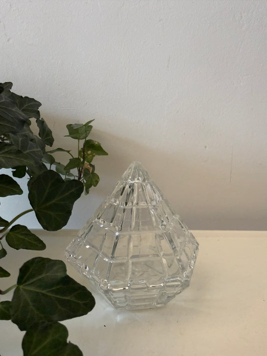 Royal Crystal Rock piramide opbergdoosje