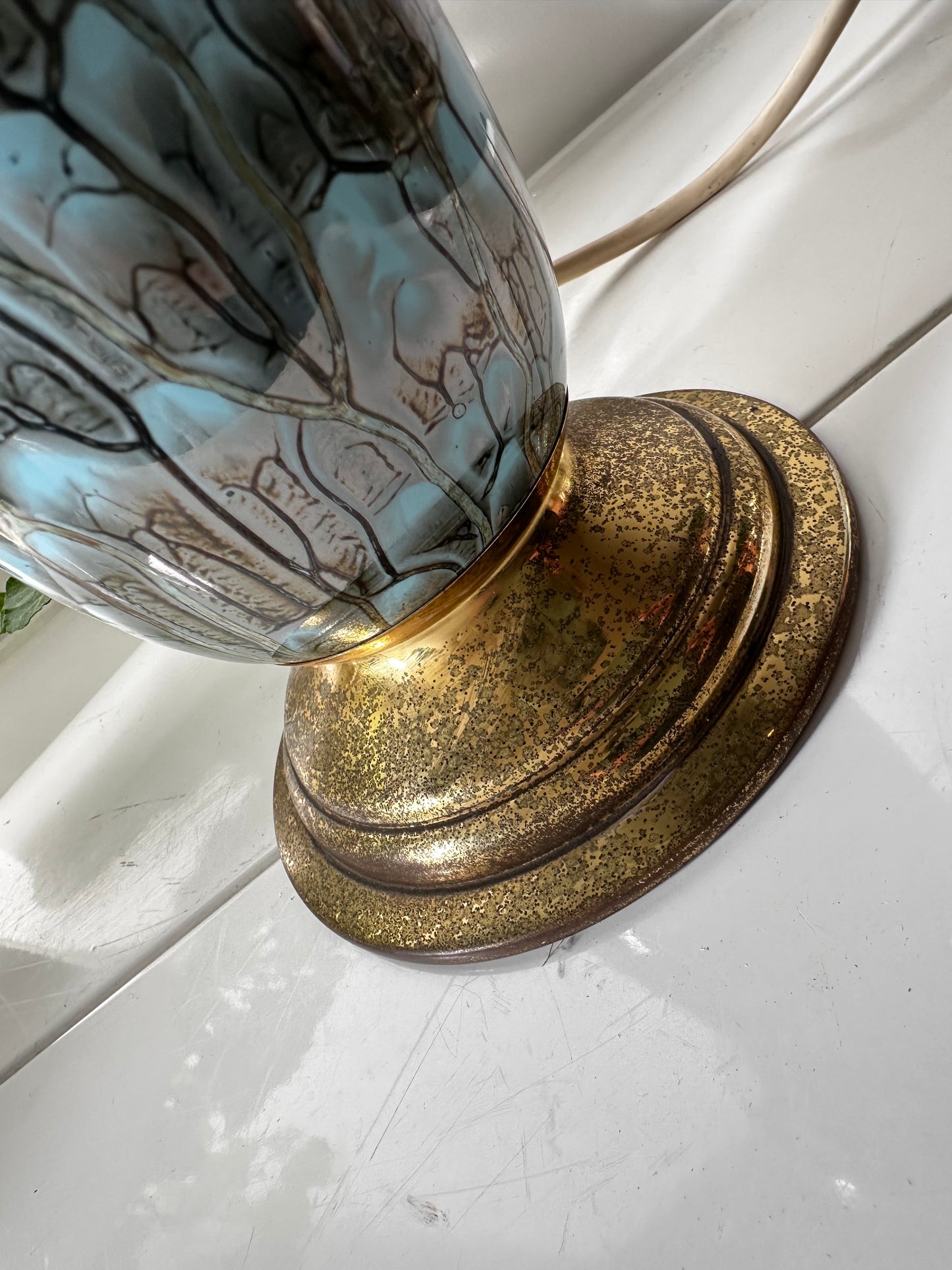 Art deco vintage lampje zeeblauw met goud