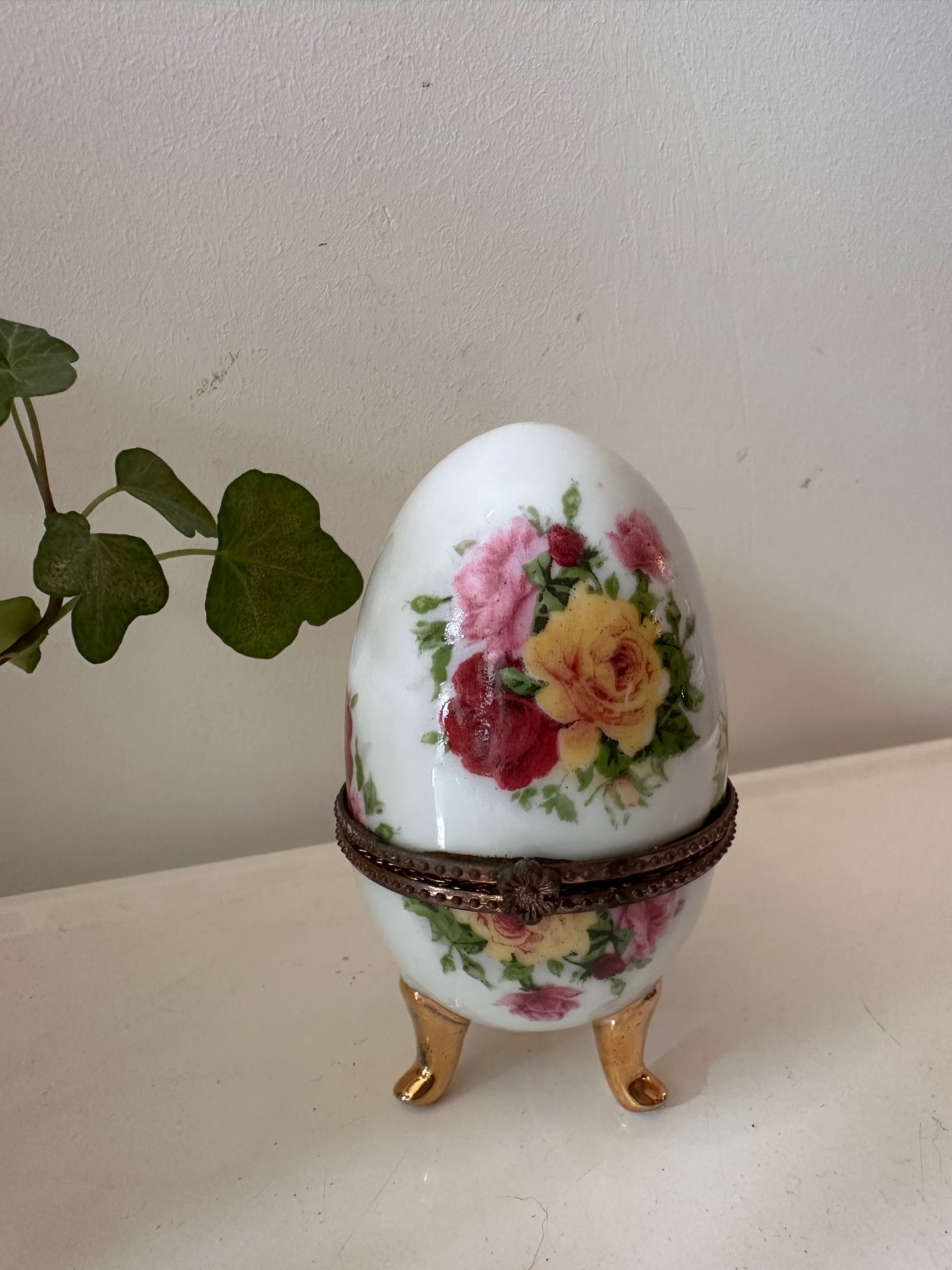 Porseleinen sieradendoosje