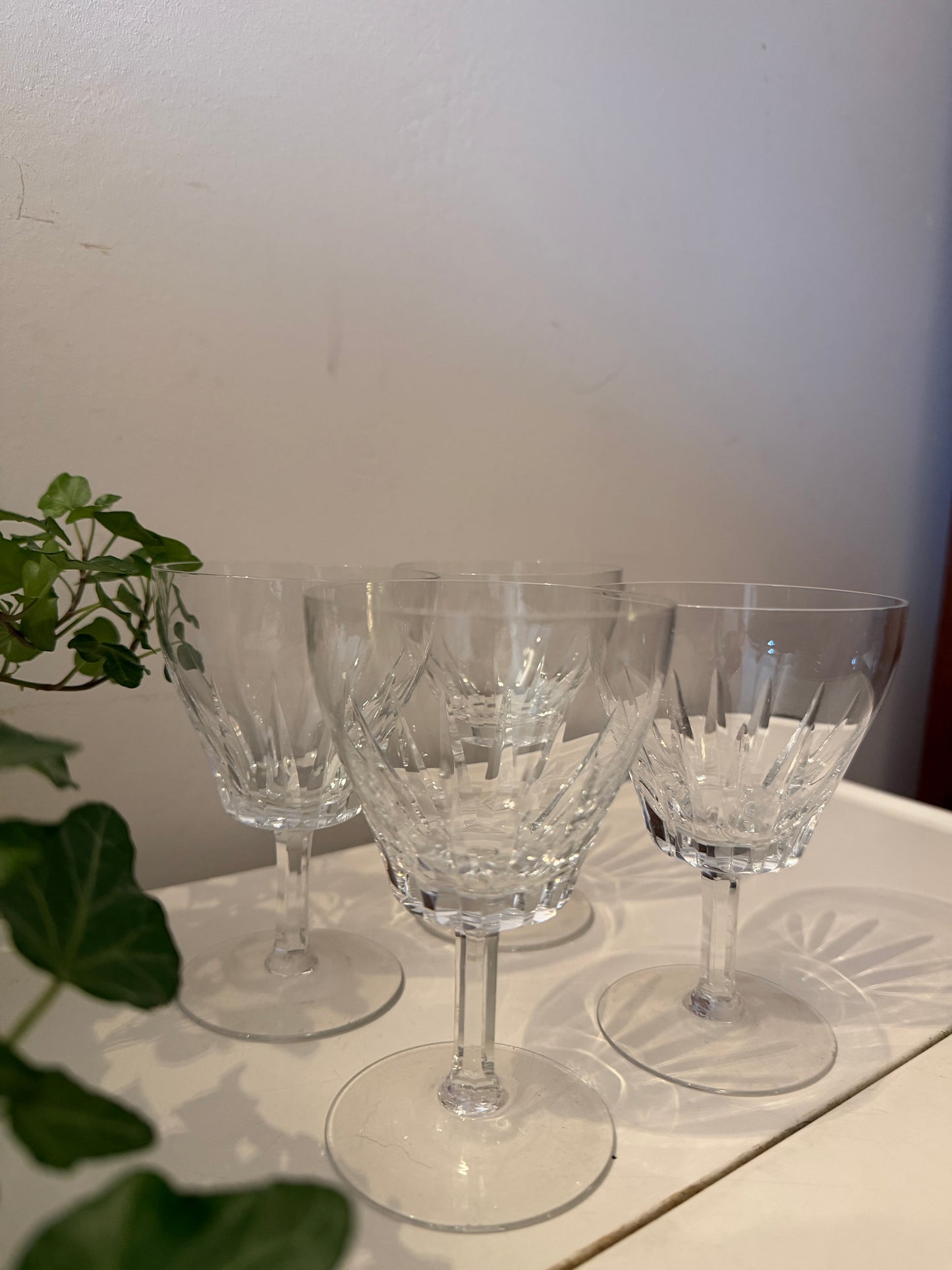 Set van 4 kristallen wijnglazen