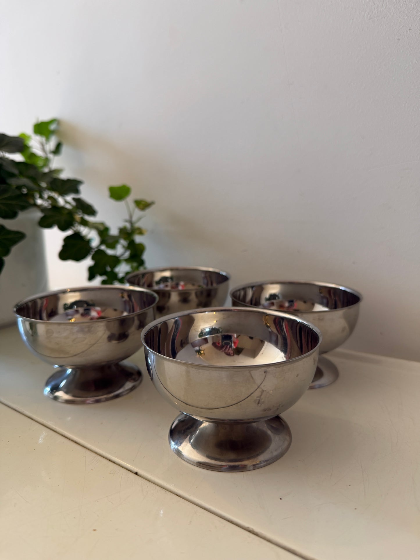 Set van 4 Chrome coupe glazen