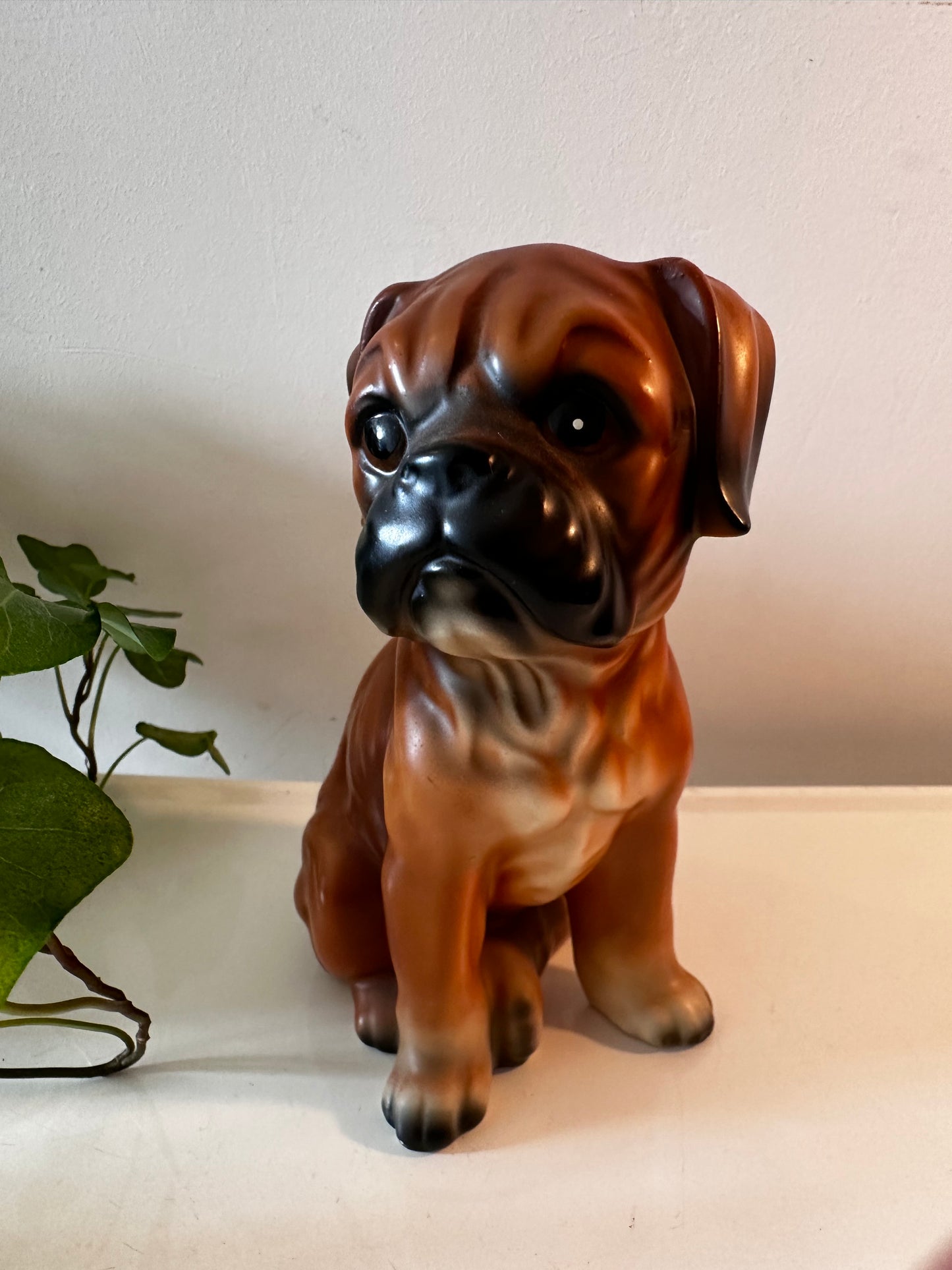 Boxer beeldje vintage keramiek