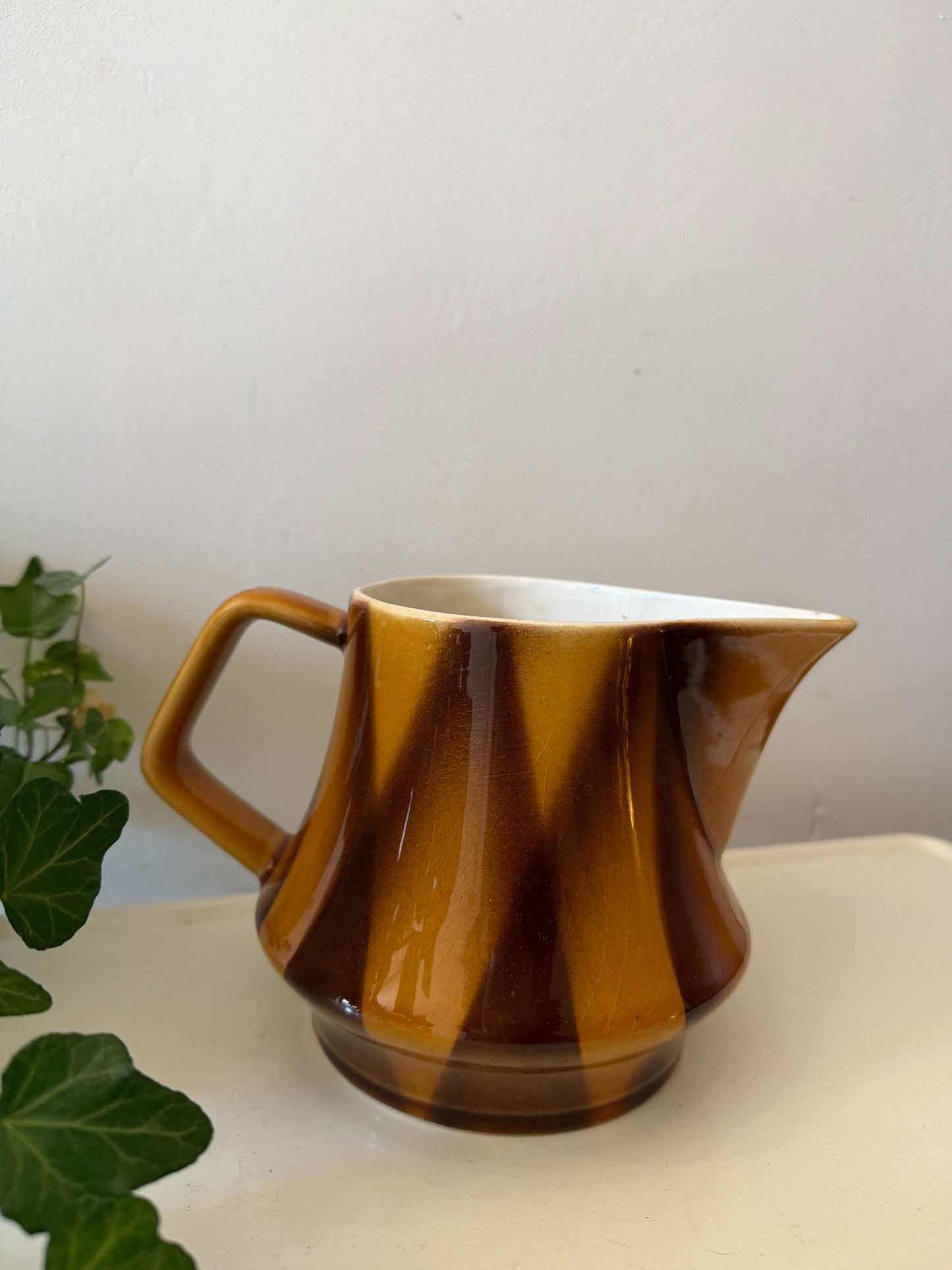 Bunzlauer keramieken schenkkan jaren 20/30 art deco