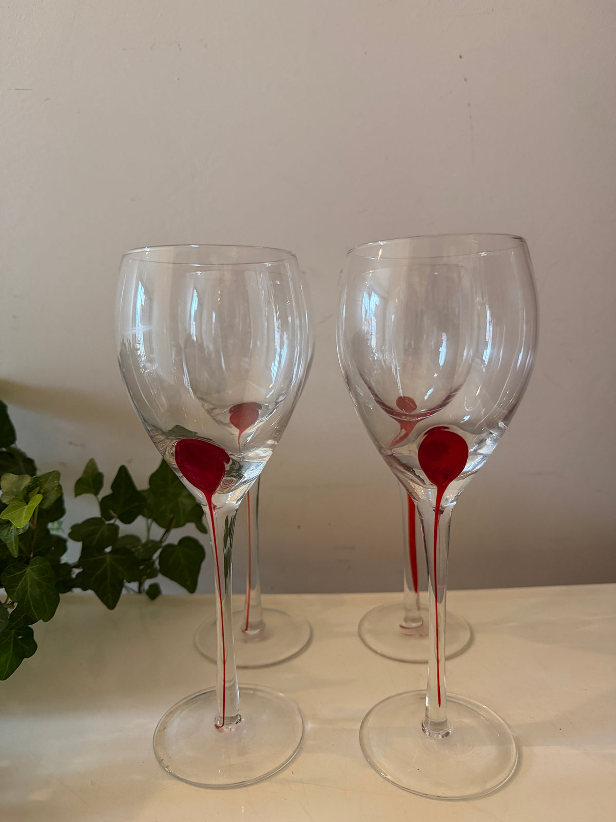Luminarc pop art Red drip wijnglazen set van 4