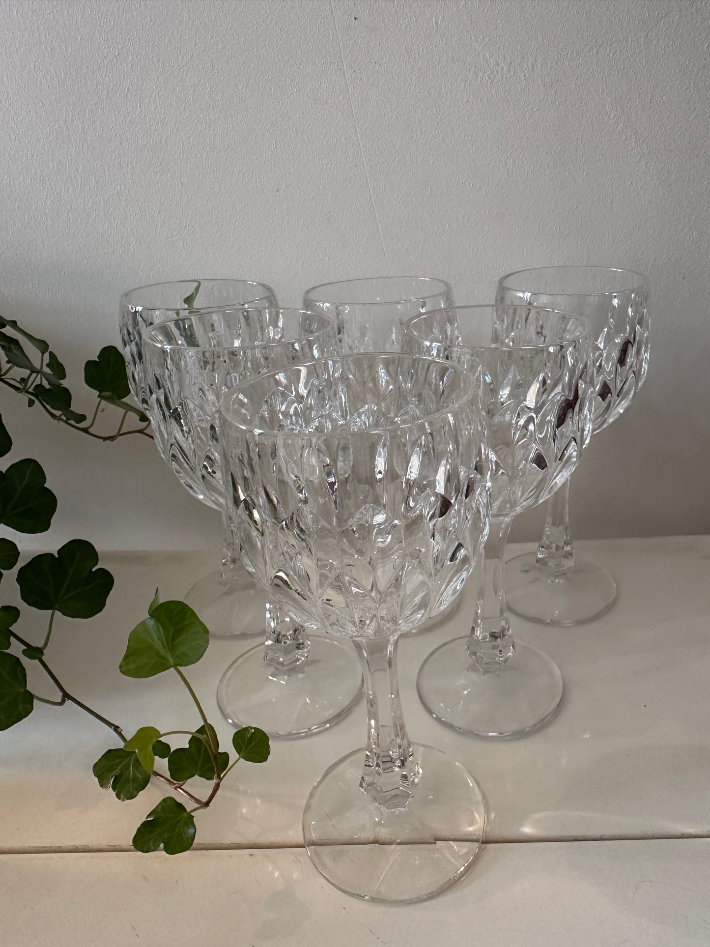 Set van 6 kristallen wijnglazen