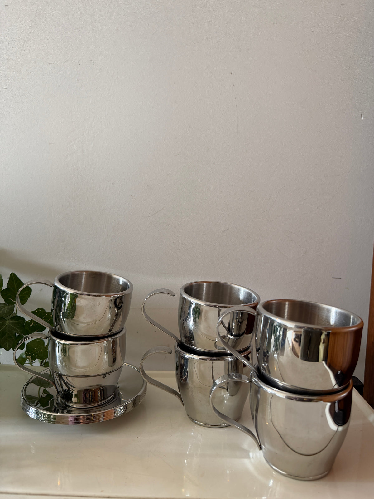 Set van 6 chrome kop en schotels