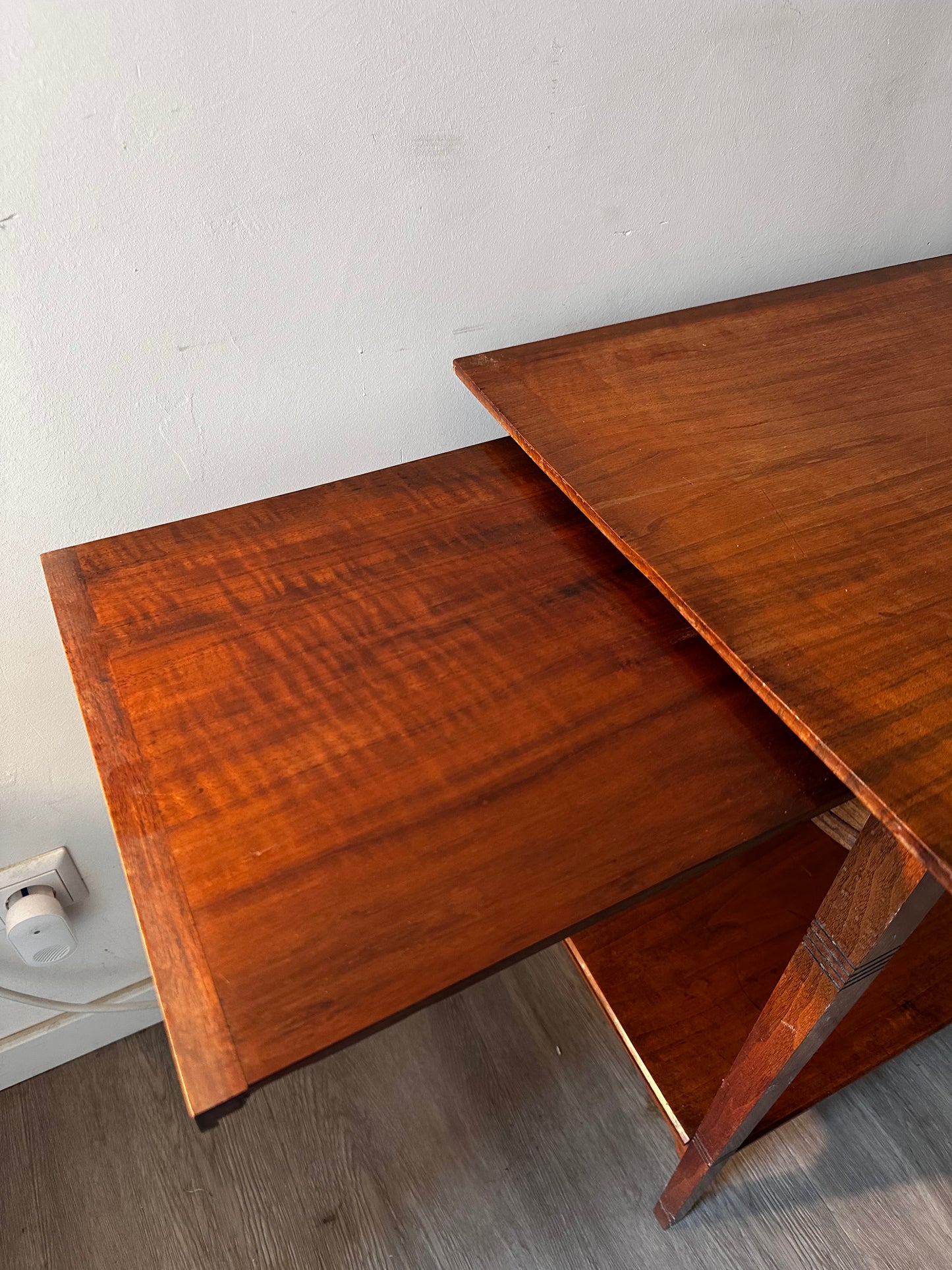 Vintage serveertafeltje