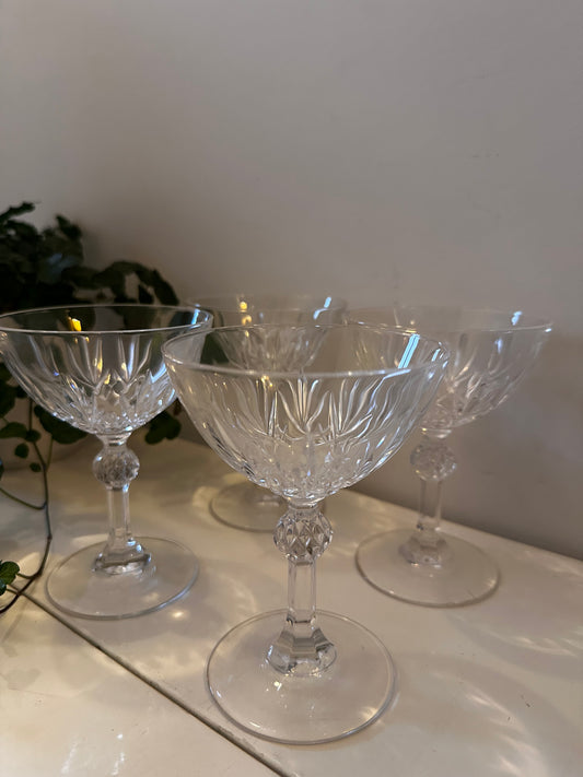 Vintage kristallen coupe champagne glazen