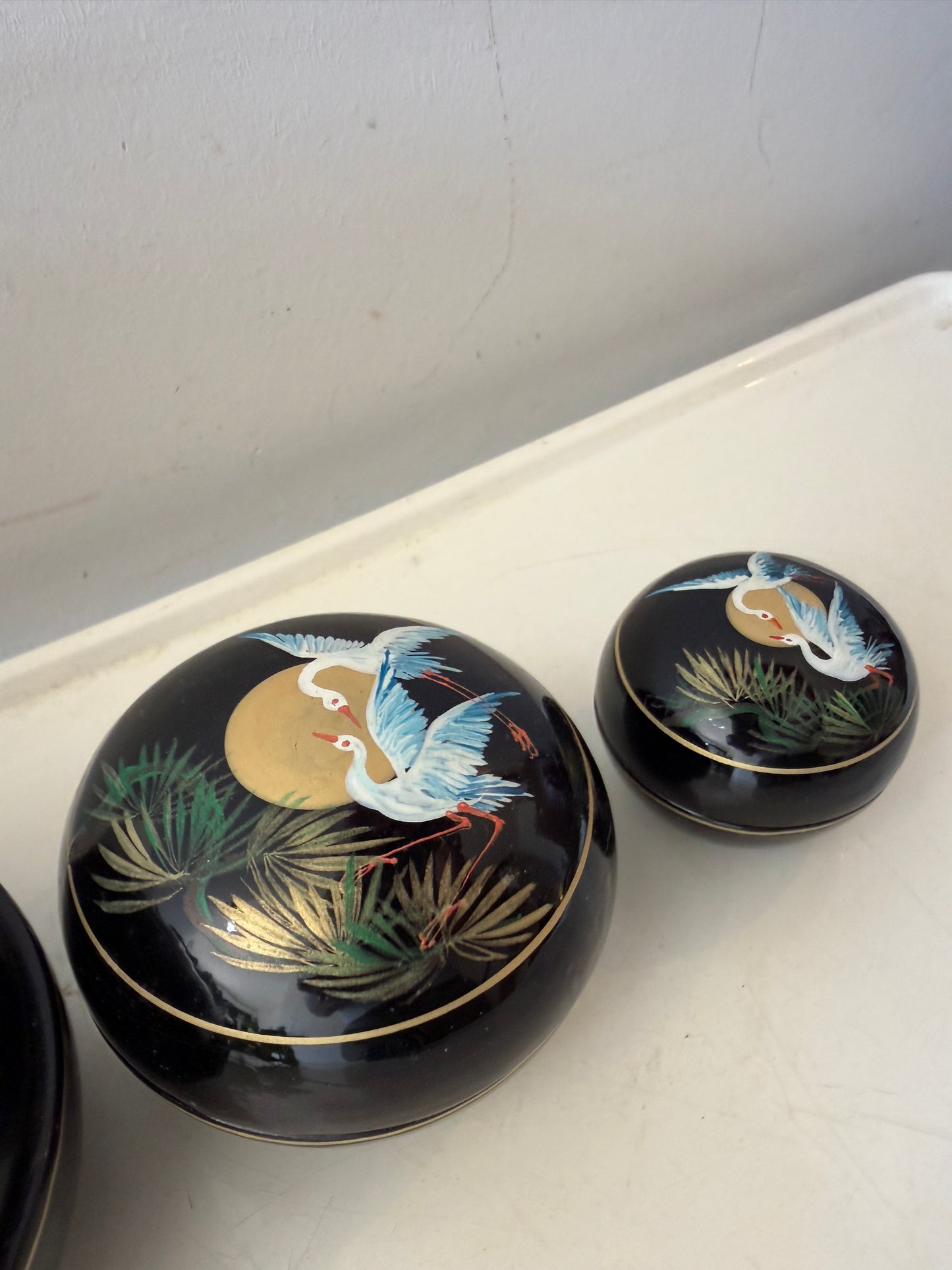 Set van 3 ronde lakdoosjes mid century