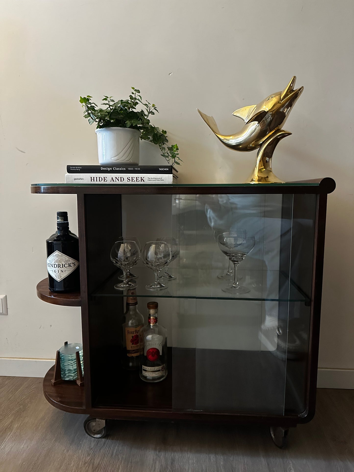 Art deco bar drankenkast op wielen
