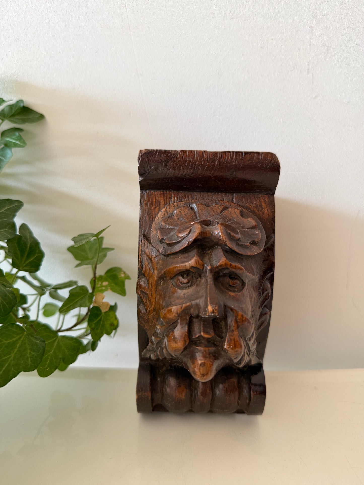 Houten wandconsole