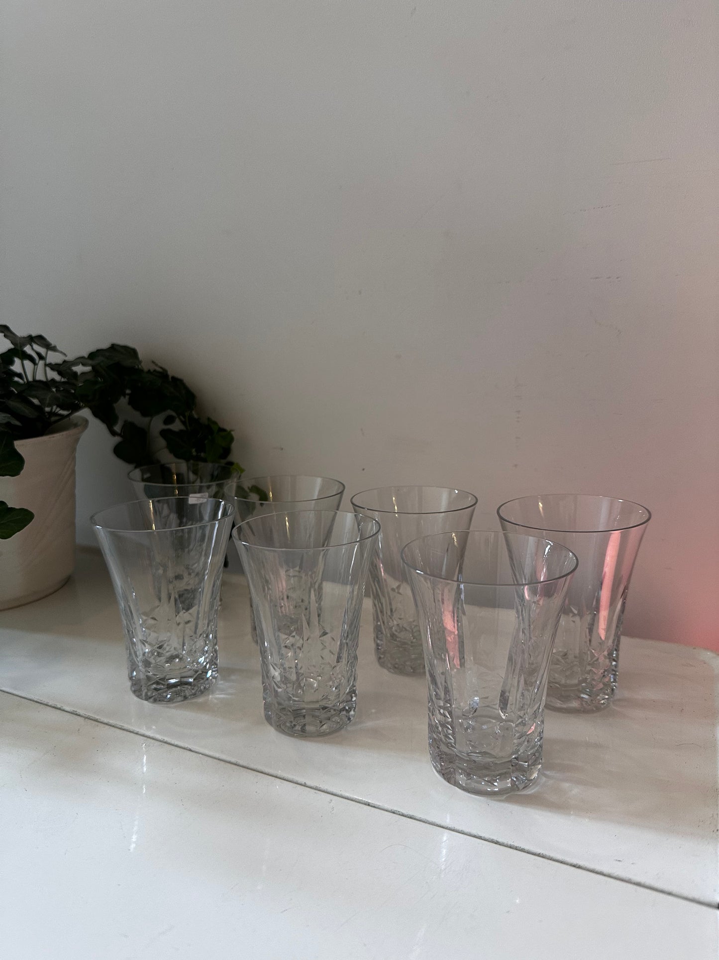 Set van 7 kristallen waterglaasjes