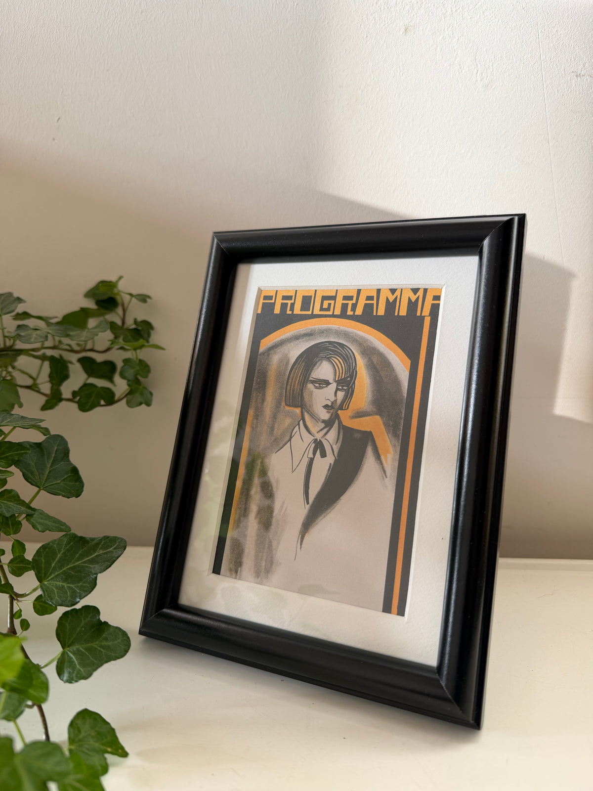 Art Deco prent in zwarte lijst