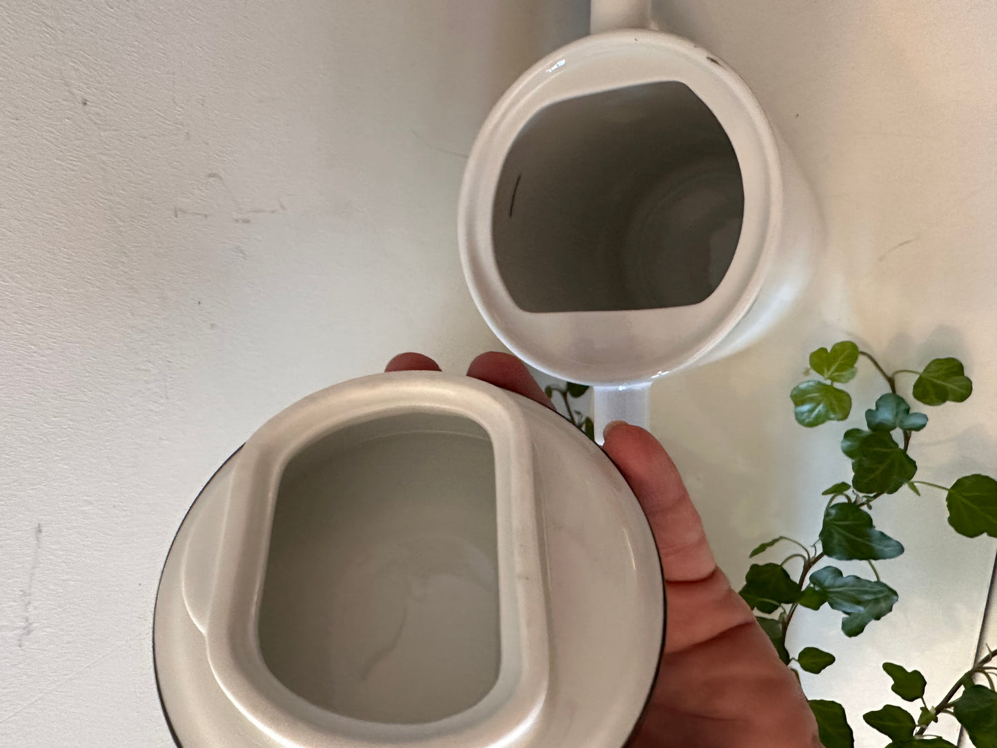 Vintage Friesland koffiekan porselein