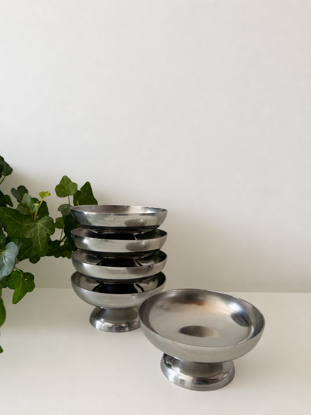 Set van 5 chrome coupes