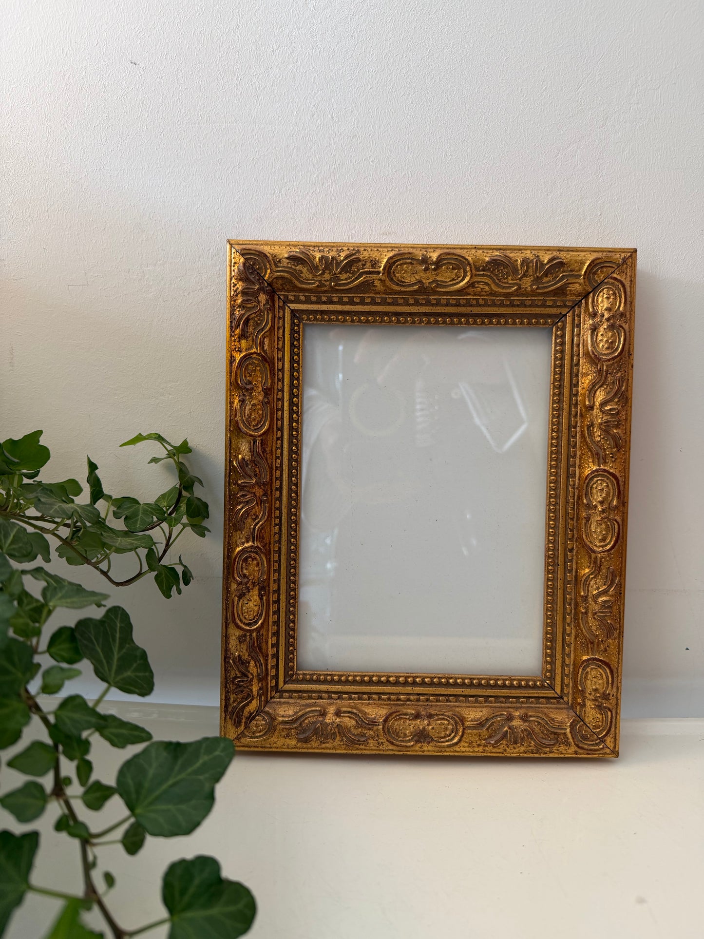 Goudkleurig brocante fotolijstje