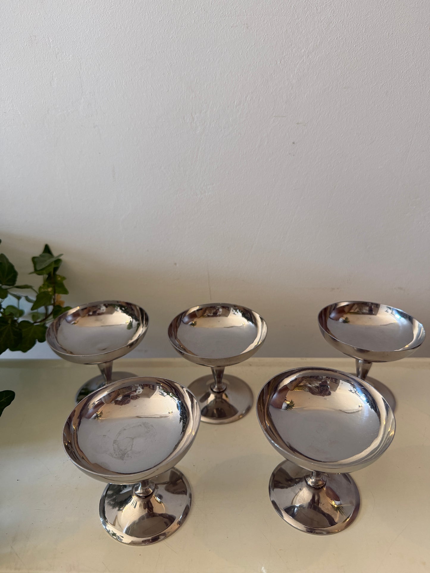 Set van 5 Chrome coupes vintage