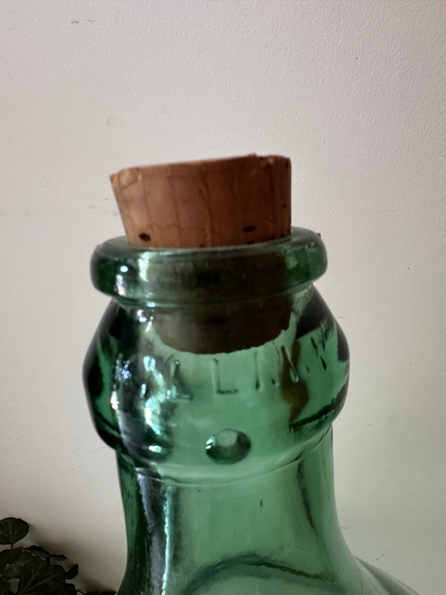 Groene vintage flesvaas