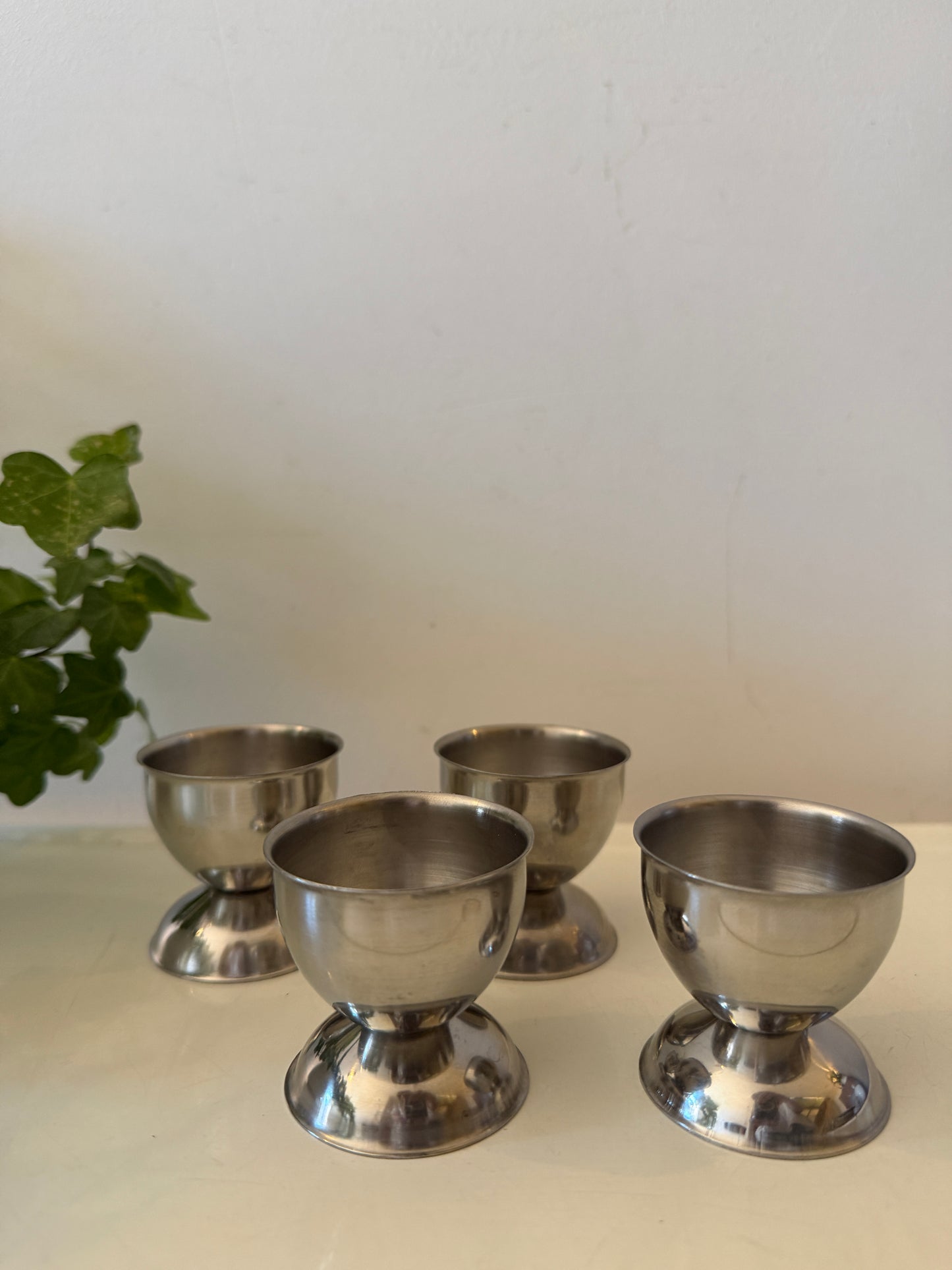Set van 4 chrome eierdopjes