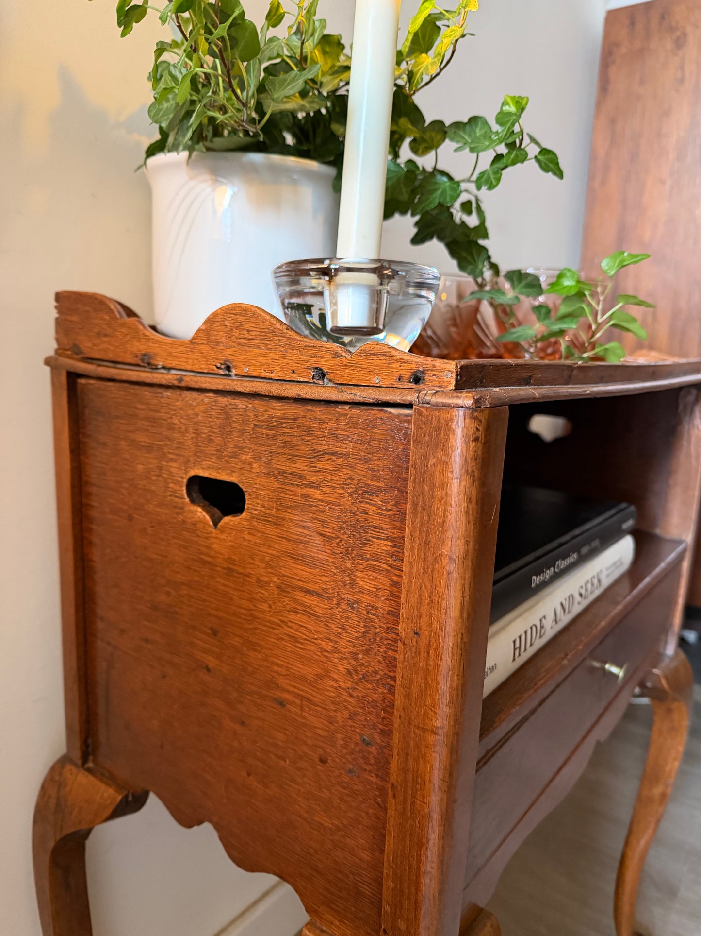 Telefoonkastje met lade