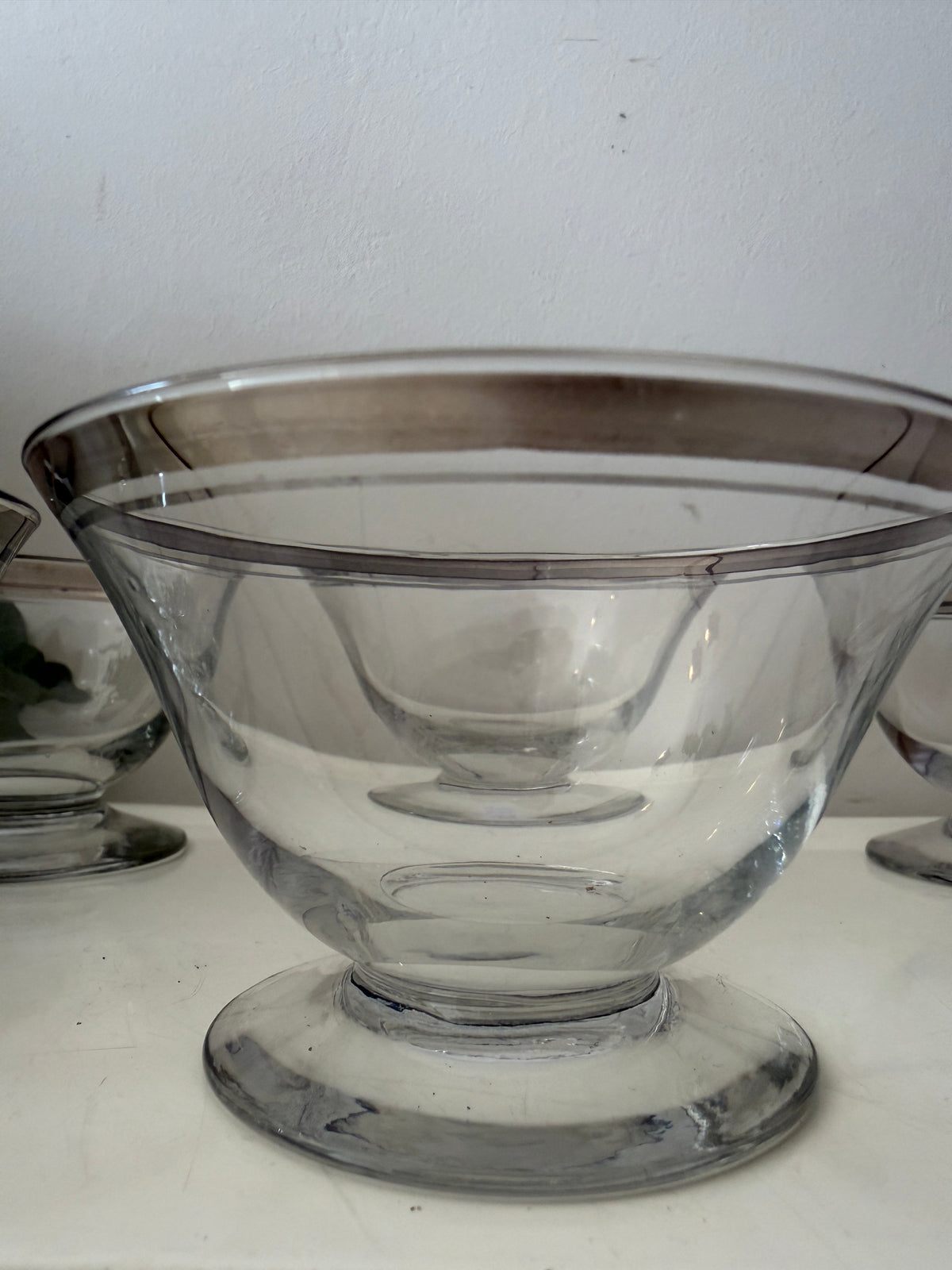 Dessert coupes ket zilverkleurige rand
