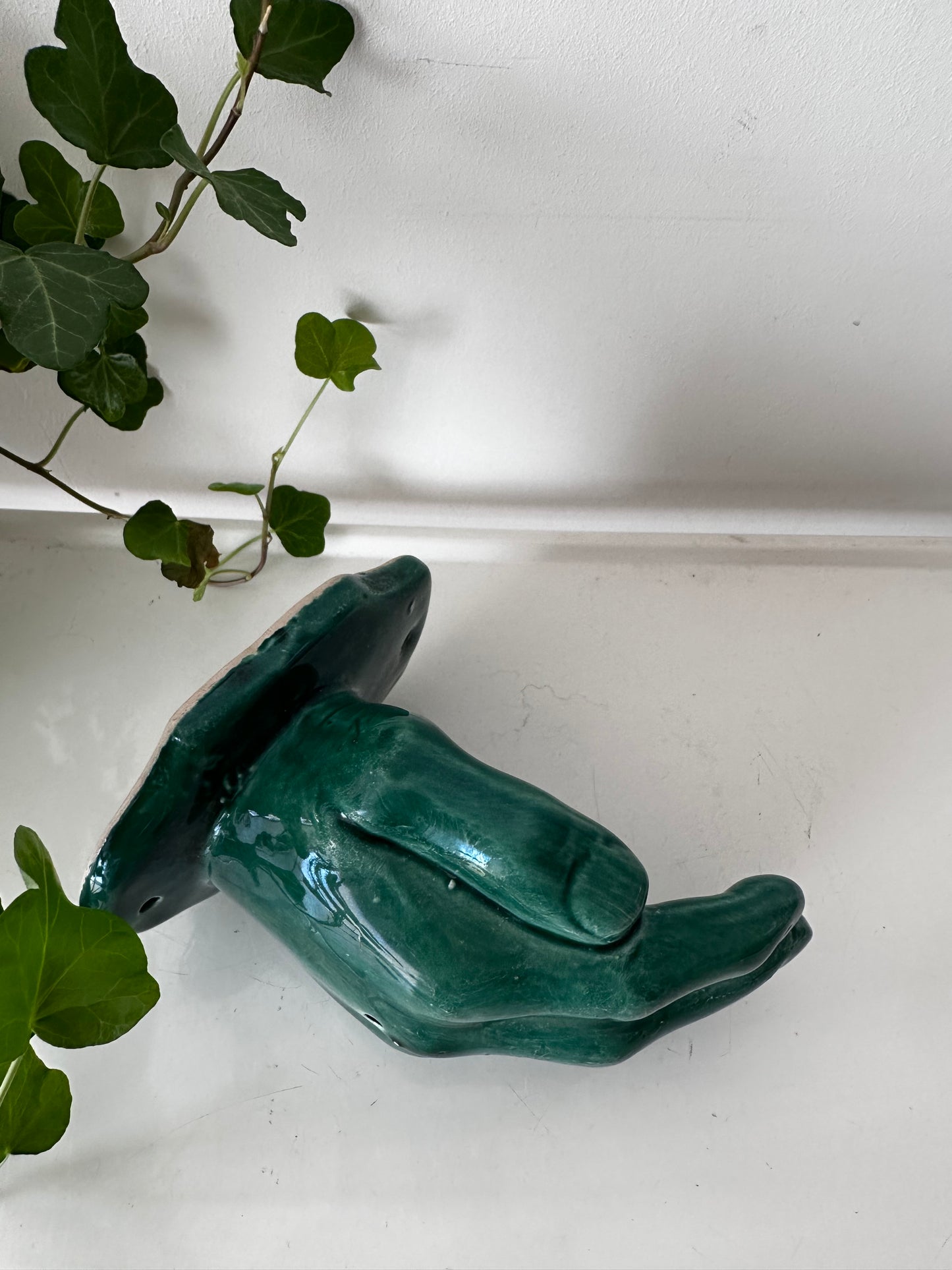 Keramieken vintage wandbakje