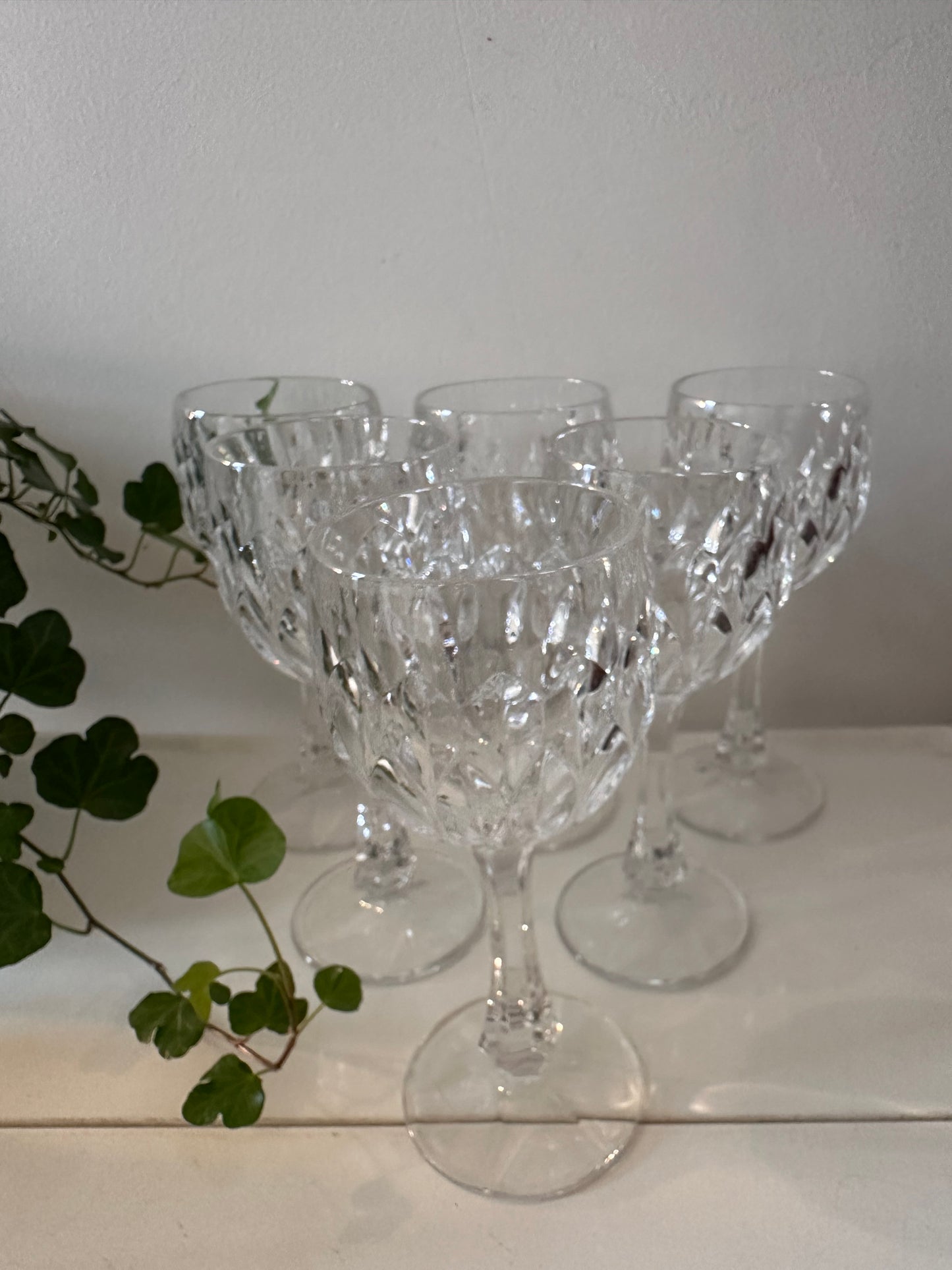 Set van 6 kristallen wijnglazen