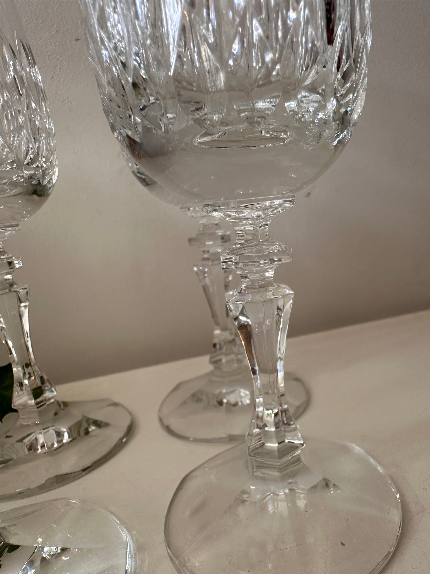 Set van 4 zwaar kristallen flutes