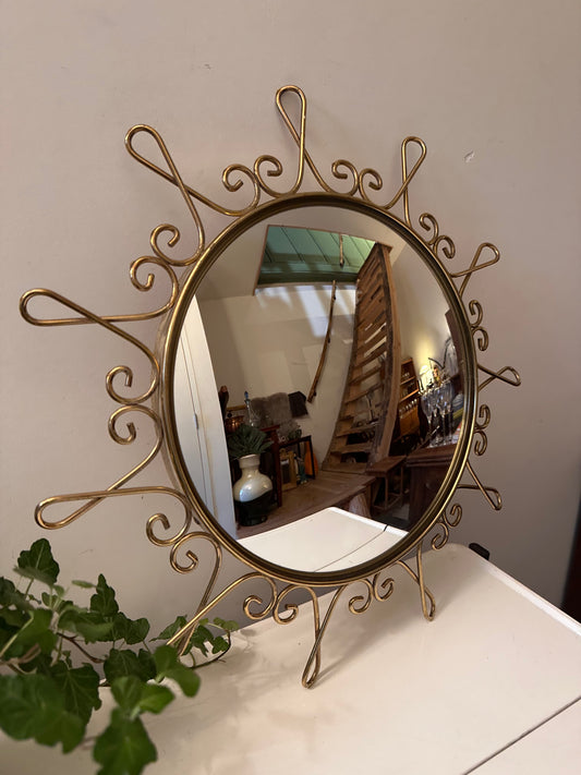 Zonnespiegel met gebold glas