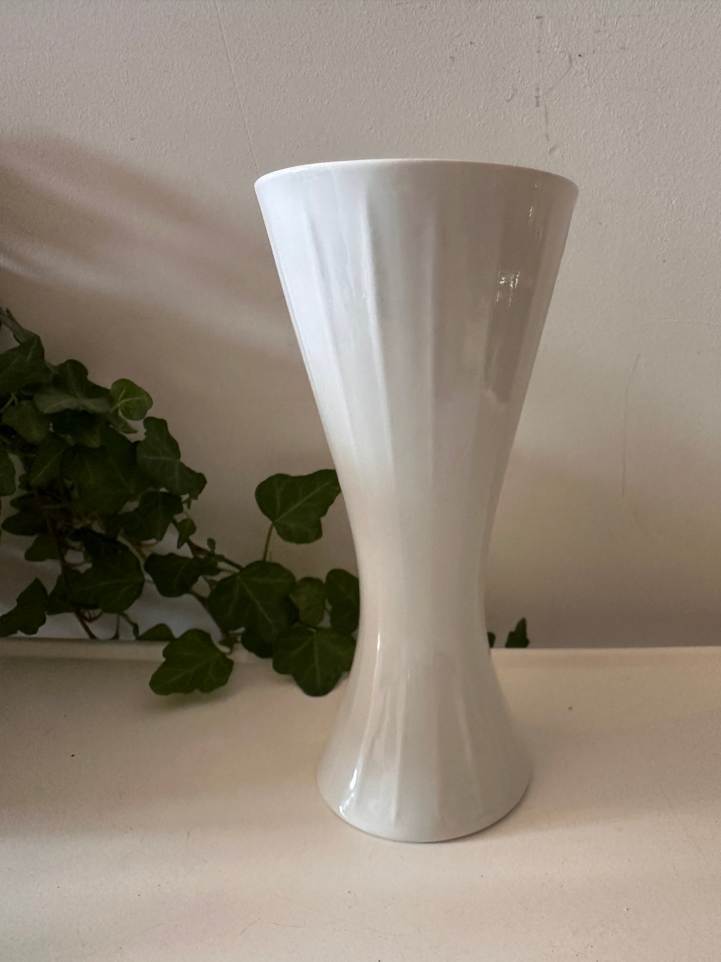 Wit porseleinen vaas Schumann